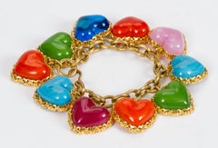 RARE Chanel - Bracelet coeur Gripoix en or