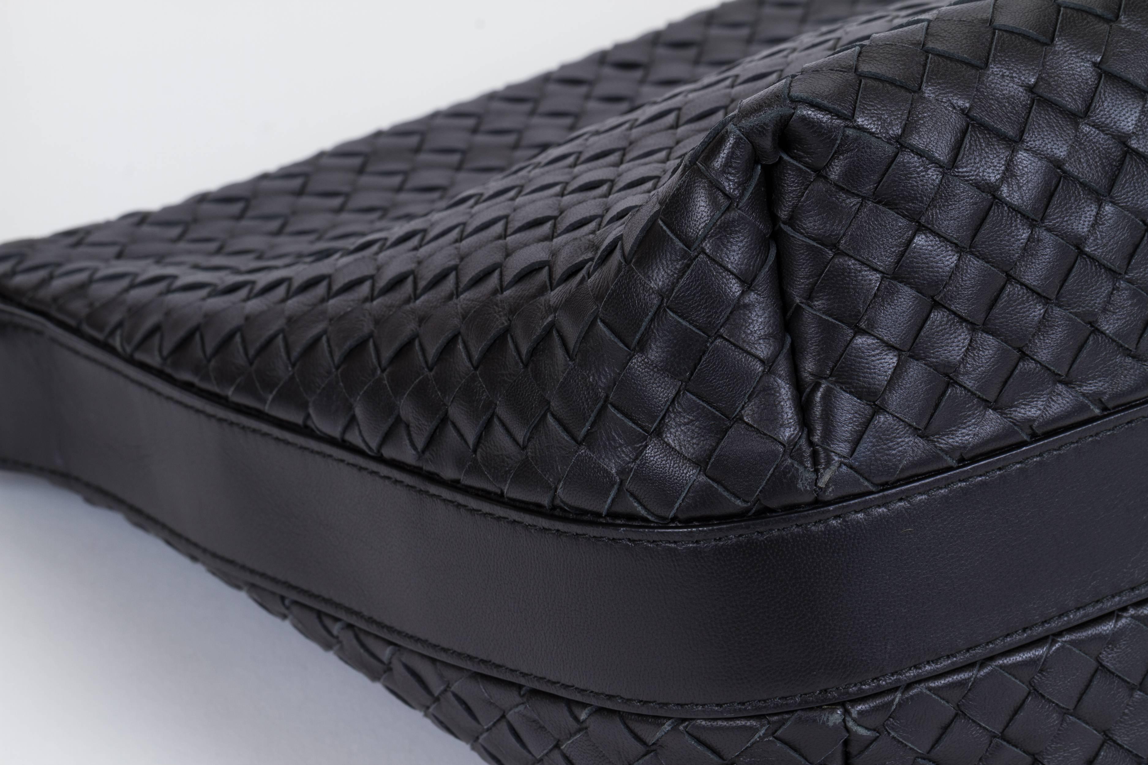Women's New Bottega Veneta Black Woven Intrecciato Handbag