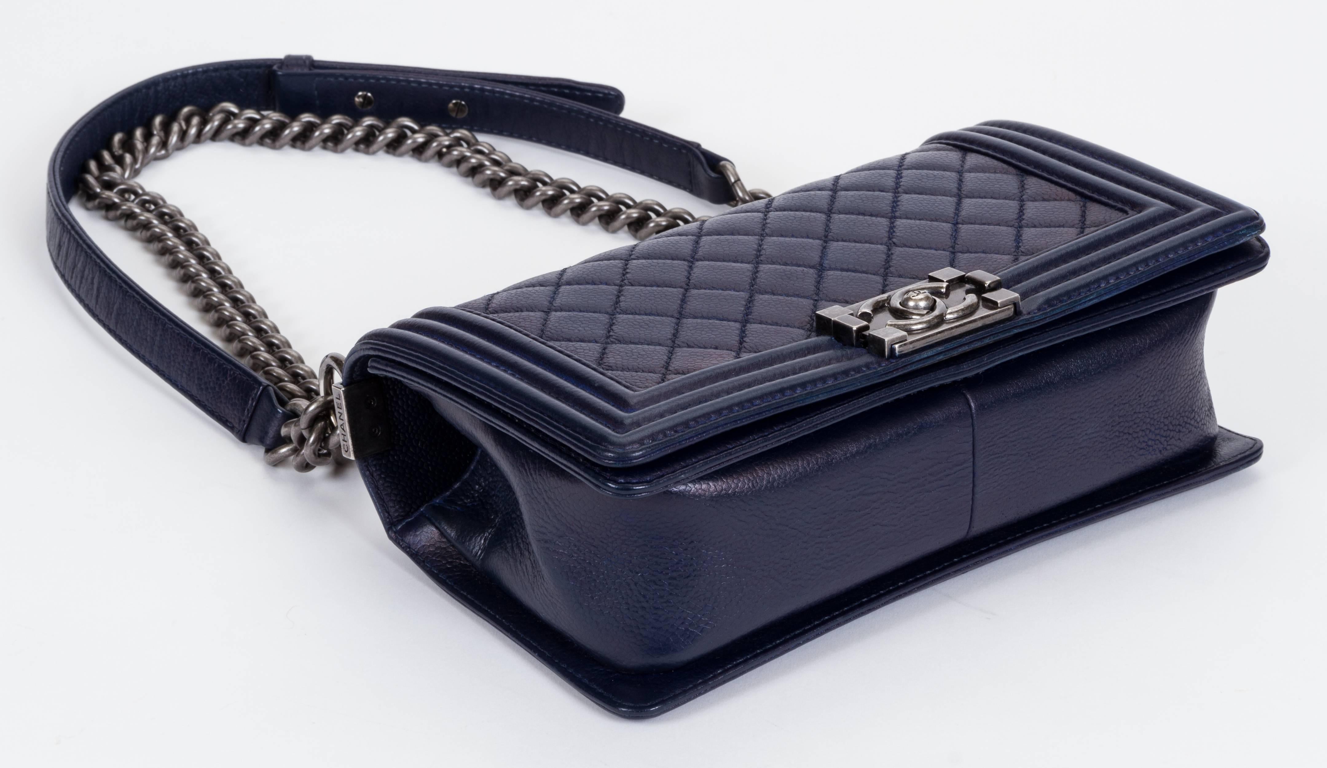 Chanel Medium Caviar Navy Boy Bag In Excellent Condition In West Hollywood, CA