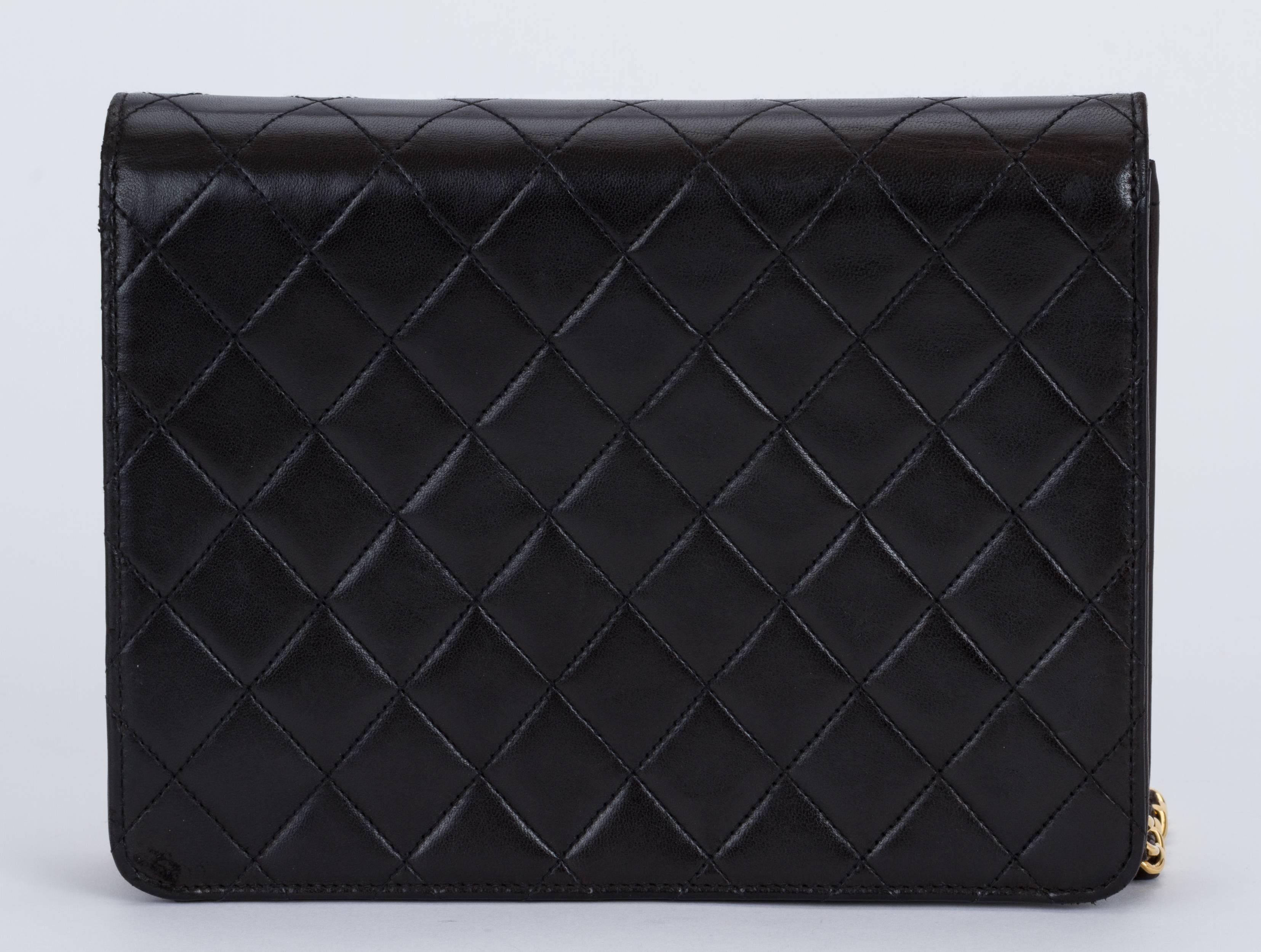 Chanel Black 2 Way Clutch/Shoulder Bag In Good Condition In West Hollywood, CA