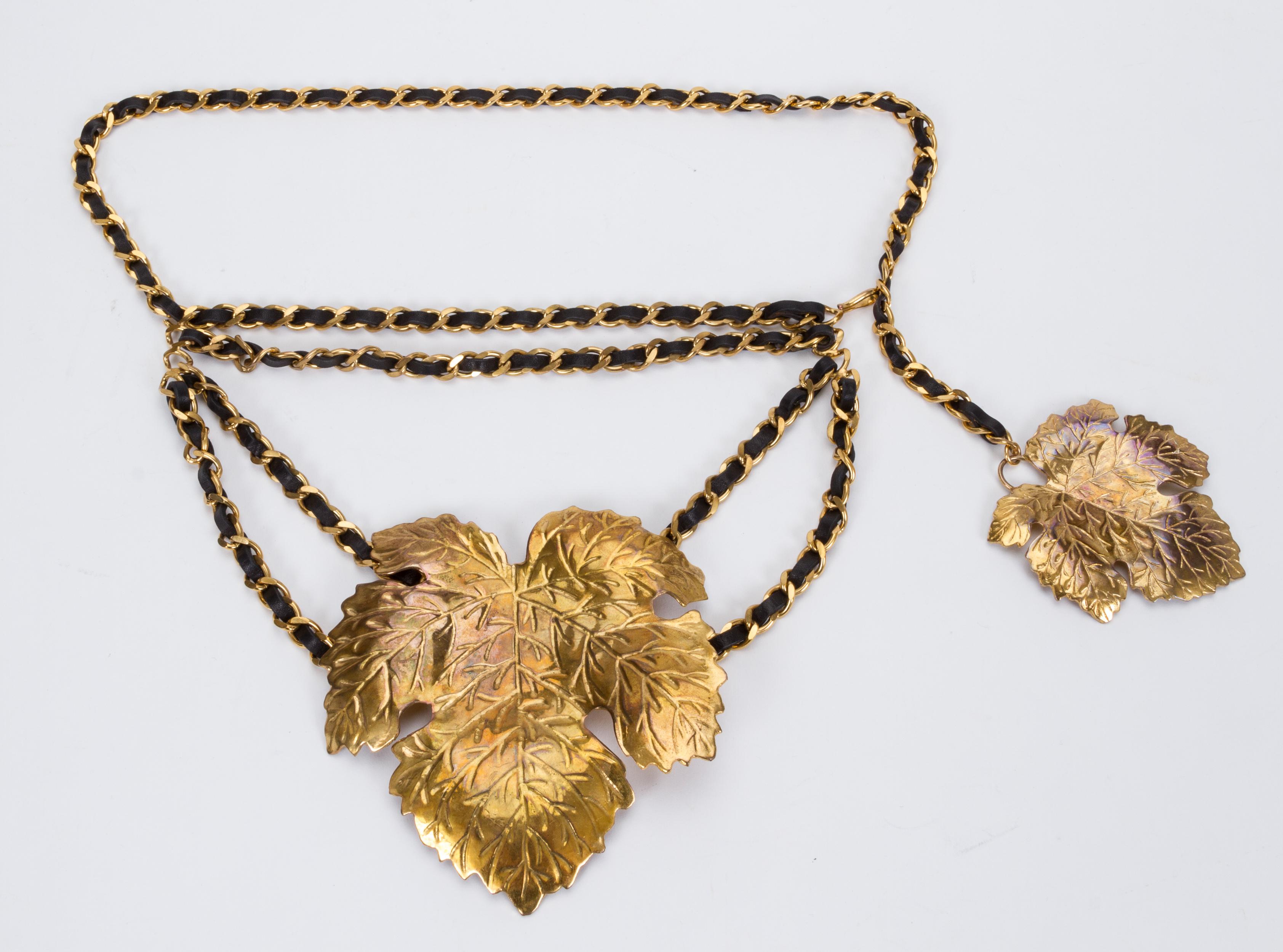 Brown Rare 1980's Chanel Oversize Gold Lambskin Leaf Chain Belt