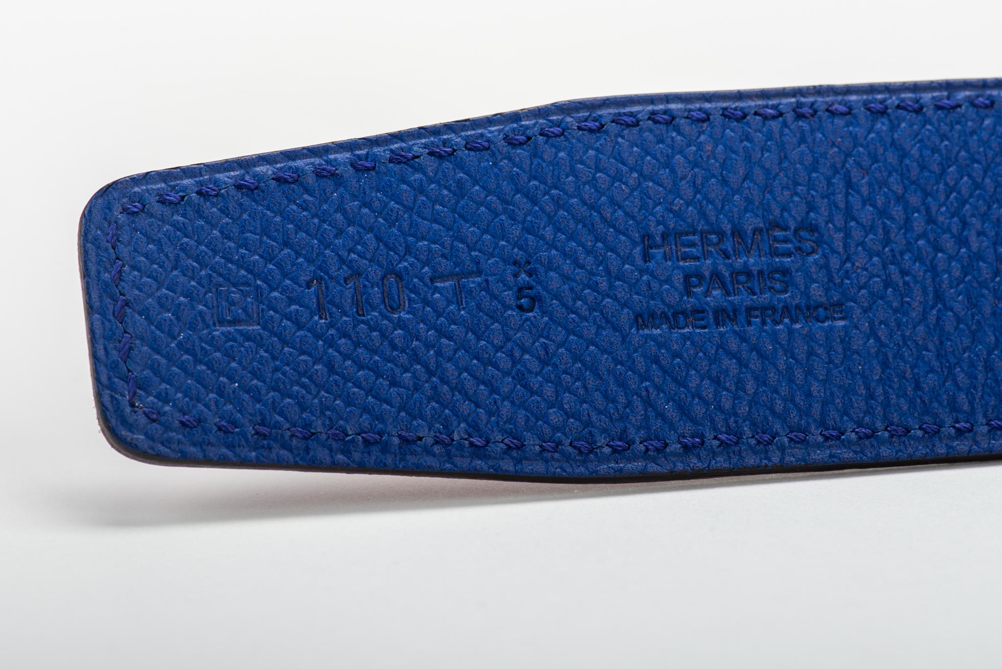 Hermès Ruby and Blue Reversible H Belt In Good Condition In West Hollywood, CA