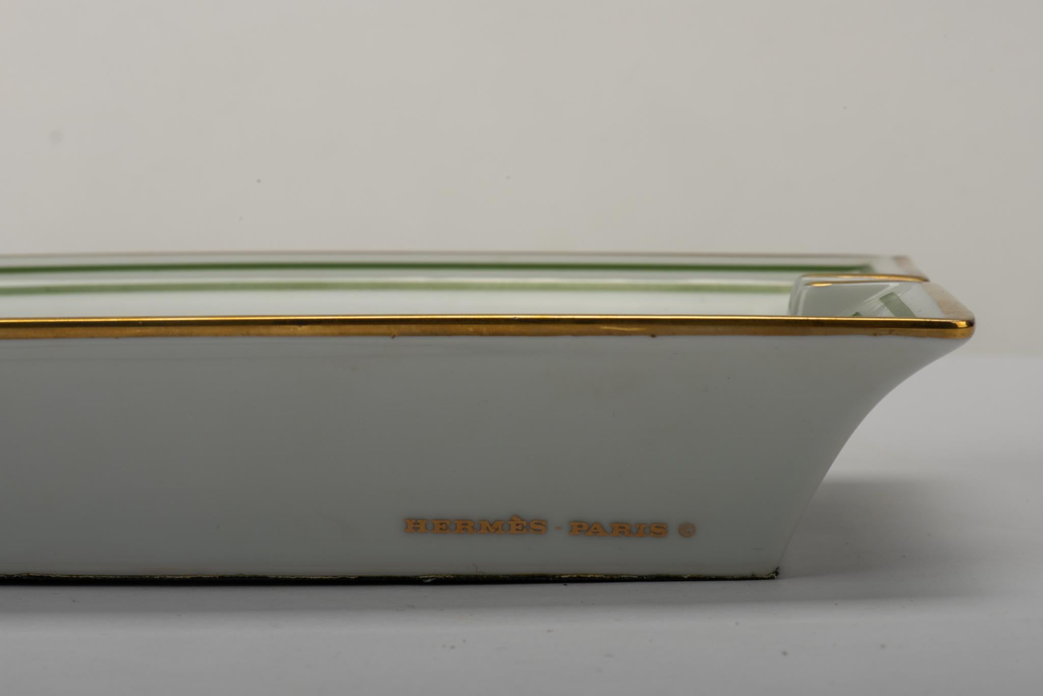 Women's or Men's Hermès Green and Gold Horse Ashtray