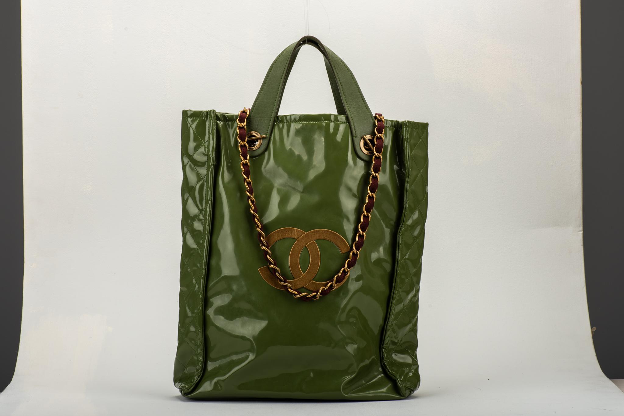 Chanel limited edition Harrods green and gold pvc 2 way tote. Handle drop 4, shoulder drop 11