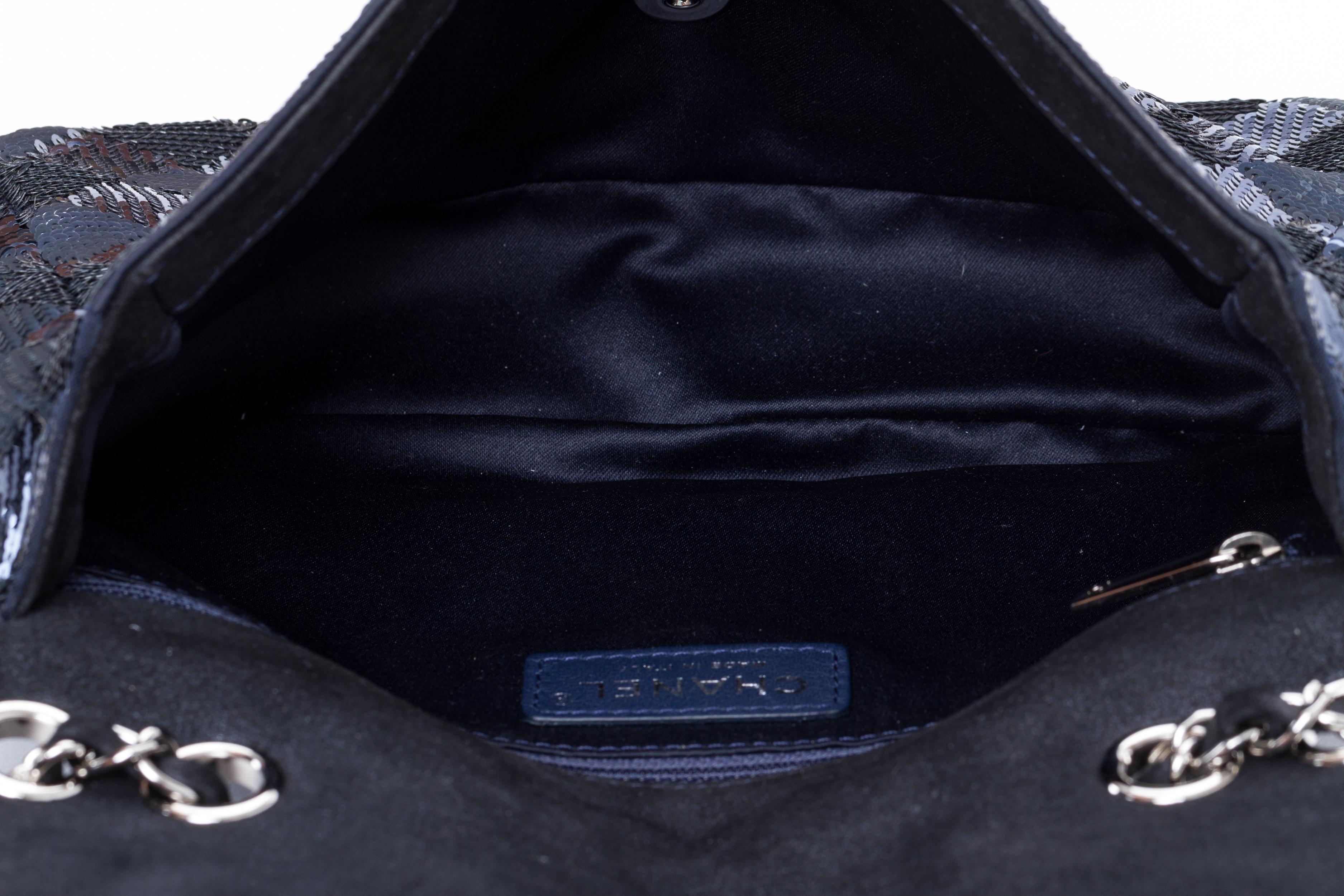 Chanel Navy and Black Sequins Evening Flap Bag In Excellent Condition In West Hollywood, CA