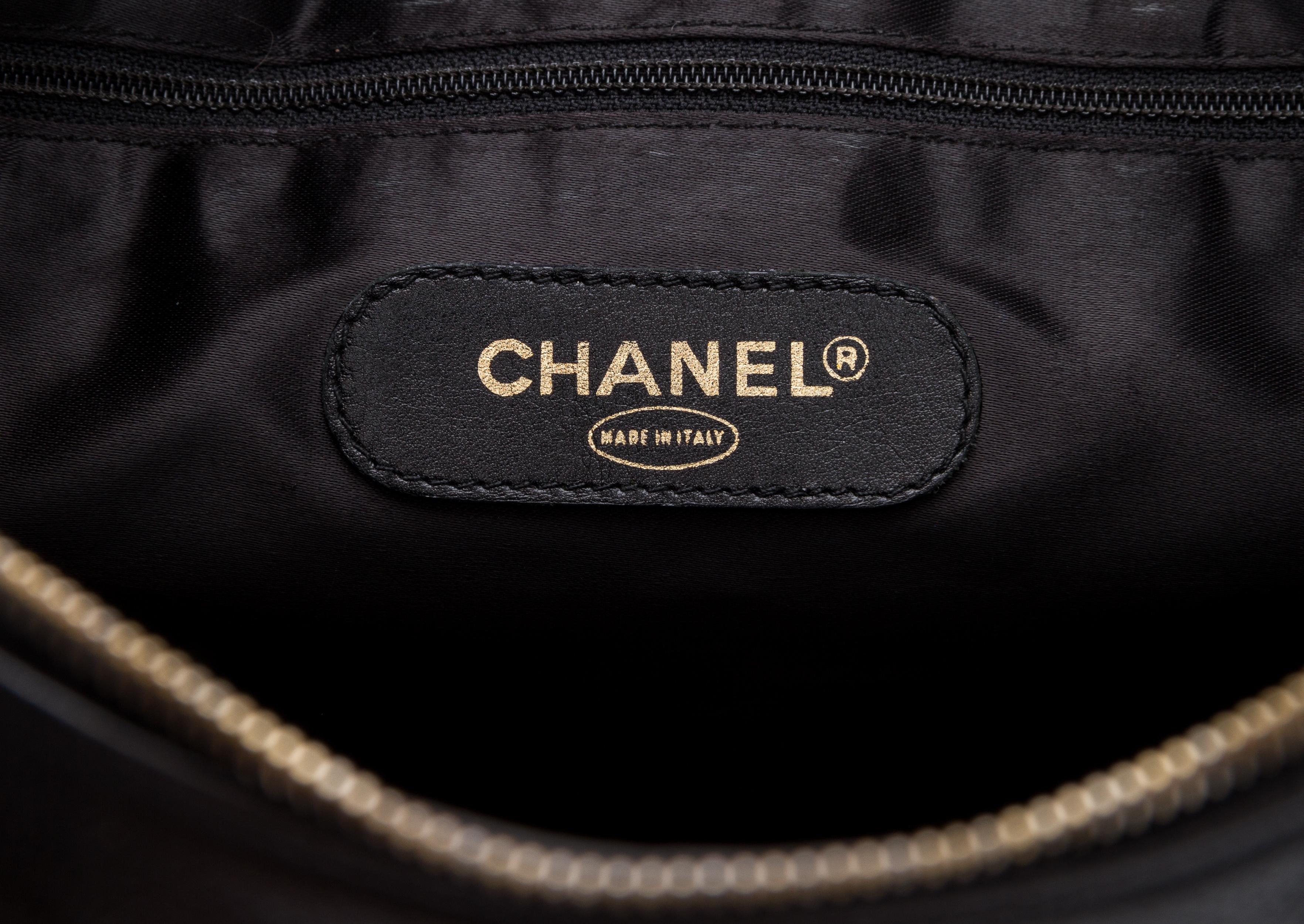 Chanel Vintage Black Caviar Day Bag, 1990s  1