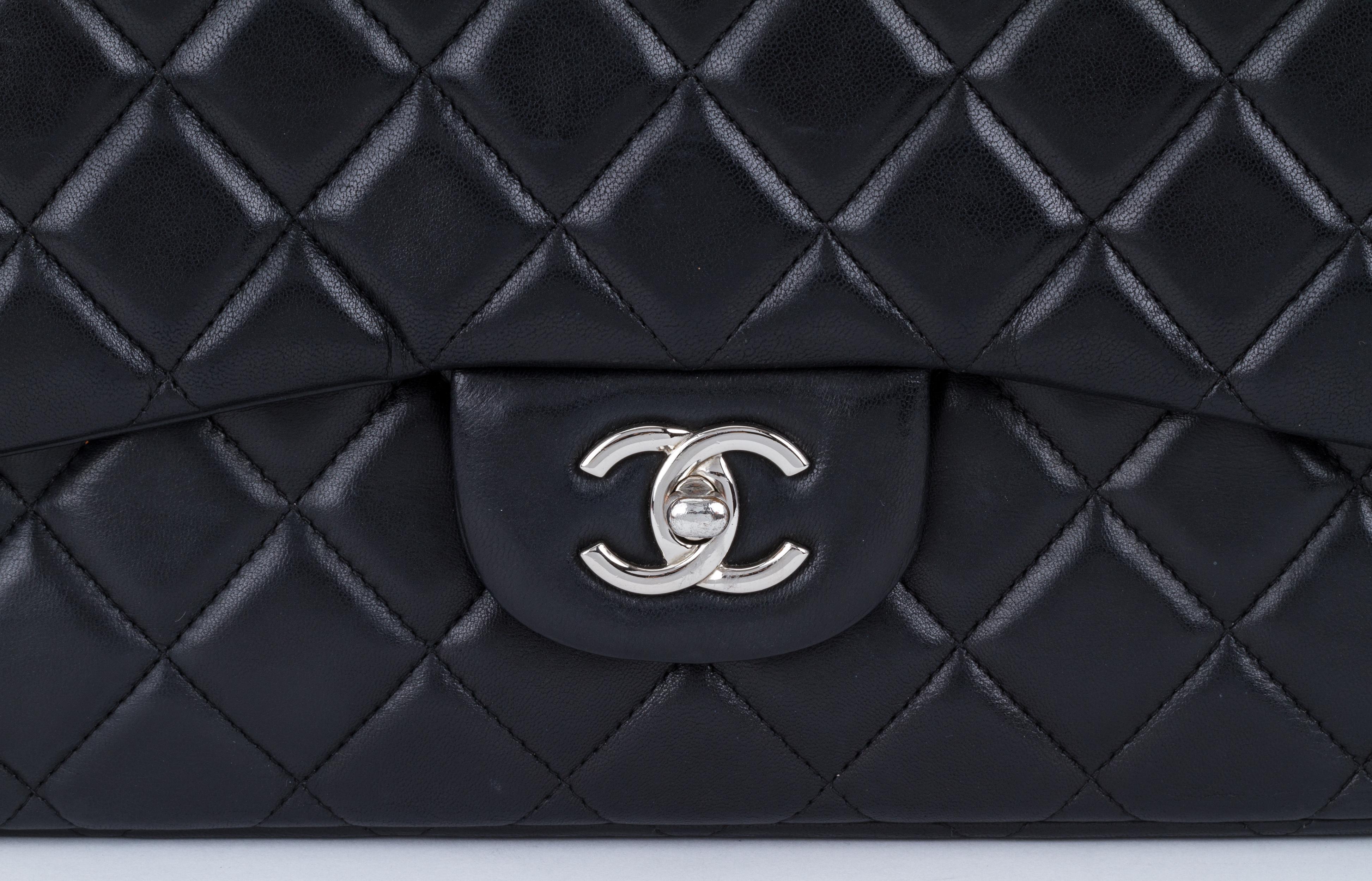 Chanel Black Maxi Single Classic Flap 1