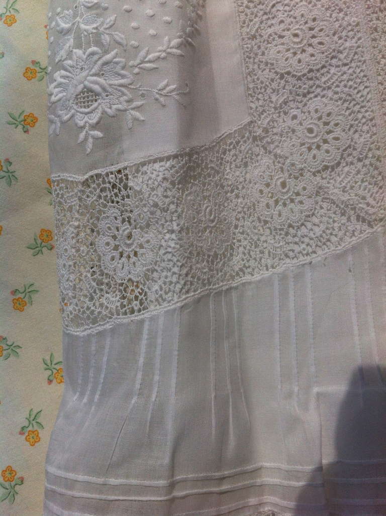 Magnificent french belle époque lace petticoat For Sale 4