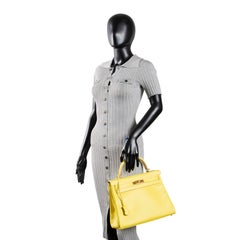 2019 HERMES Kelly II 32 Retourne Evercolor Lime (mit goldenen Beschlägen)