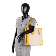 2009 HERMES Toile Victoria II Cabas Tote 35 Soleil