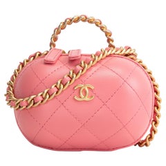 CHANEL CC Bubble Vanity Case