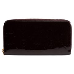 LOUIS VUITTON Vernis Monogram Zippy Wallet