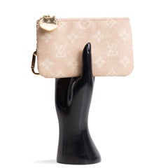 LOUIS VUITTON Grace Coddington Key Pouch - Meowgram Limited Edition