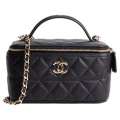 CHANEL Caviar Quilted Trendy Handle Mini Vanity - Black