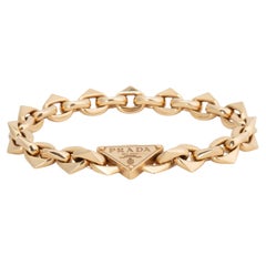 Pulsera «Eternal Gold» de PRADA