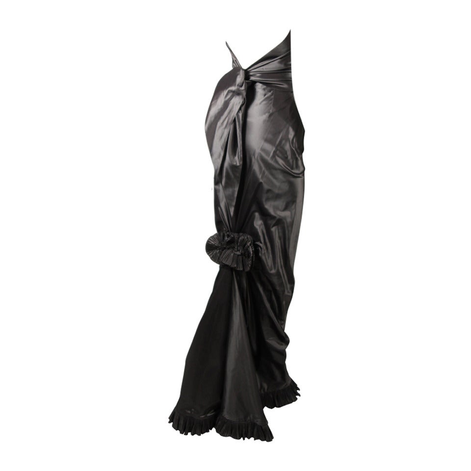 Oscar De La Renta Silver Metallic Two Piece Halter Gown Ensemble Size 4 8 For Sale