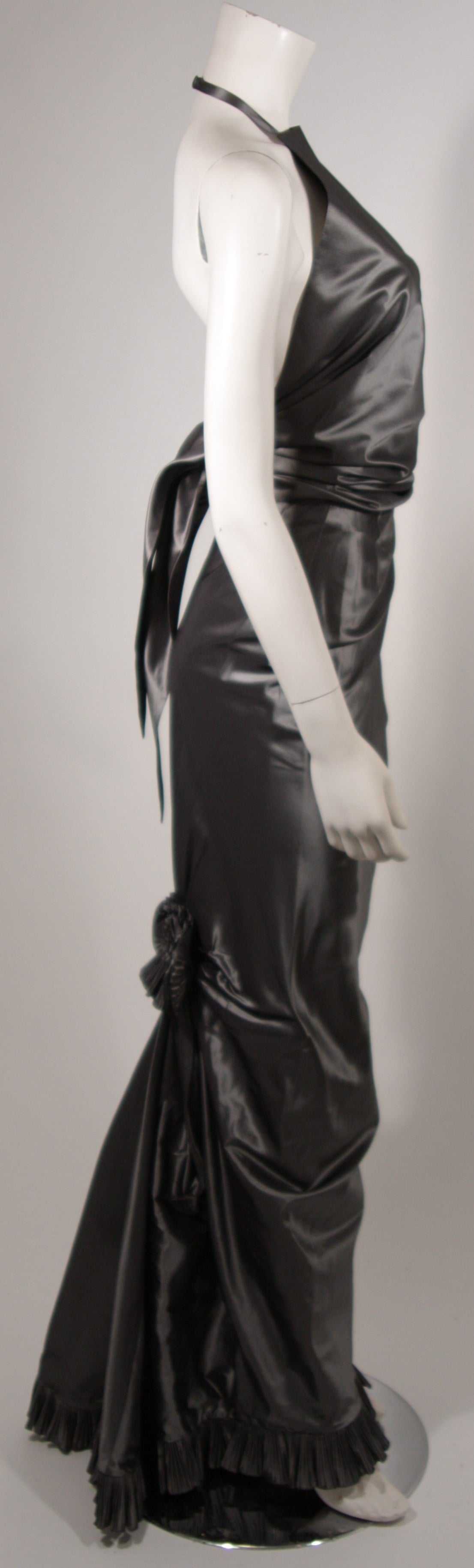 Black Oscar De La Renta Silver Metallic Two Piece Halter Gown Ensemble Size 4 8 For Sale