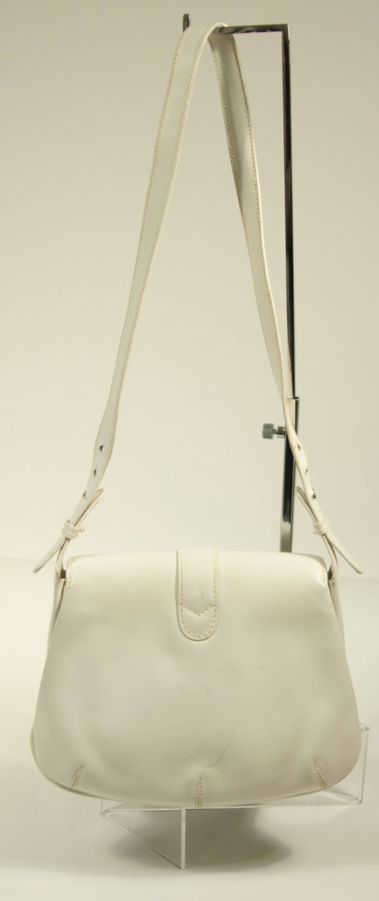 Gucci White Leather Purse 1