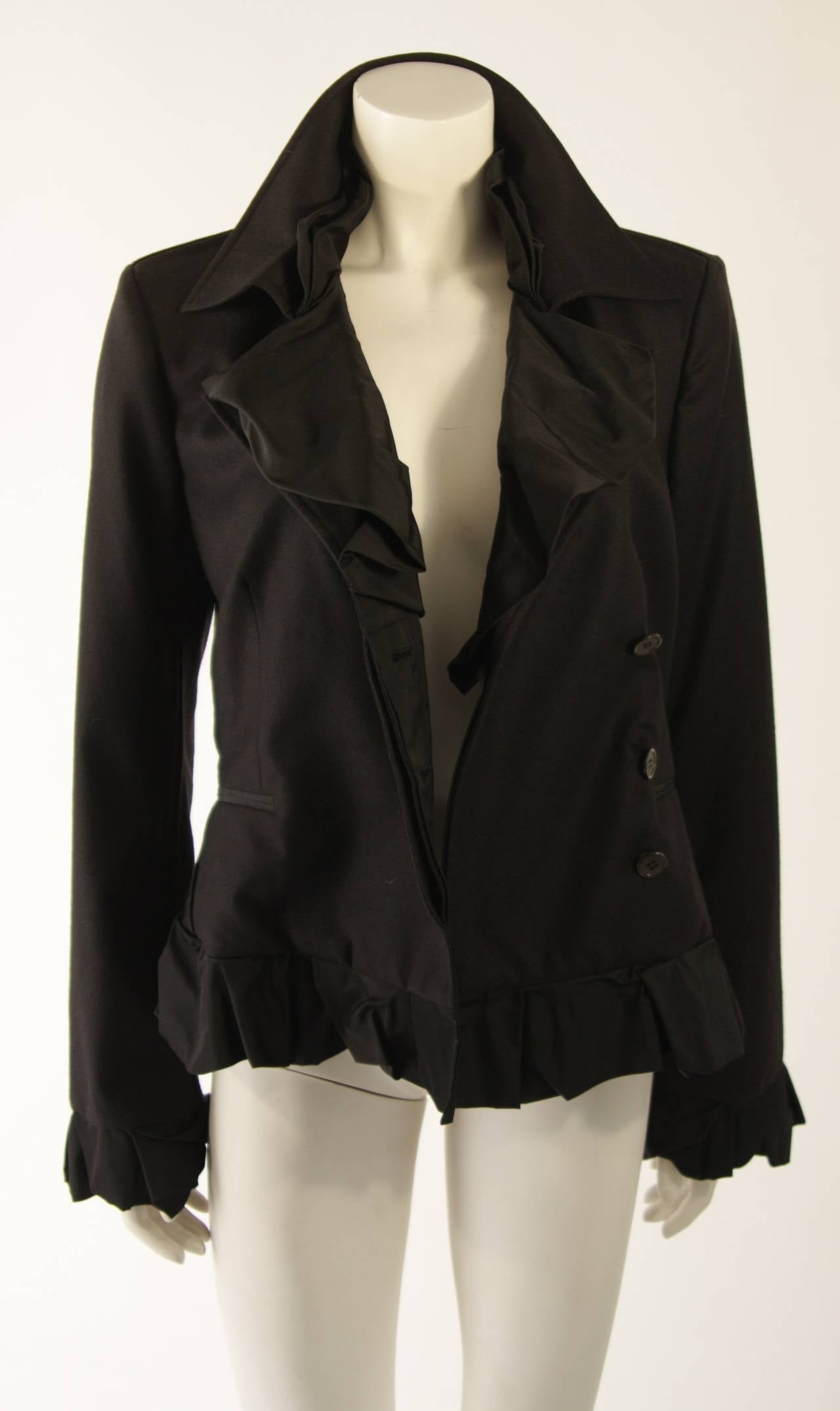 Yves Saint Laurent Black Wool Jacket with Silk Trim Size 42 In Excellent Condition In Los Angeles, CA