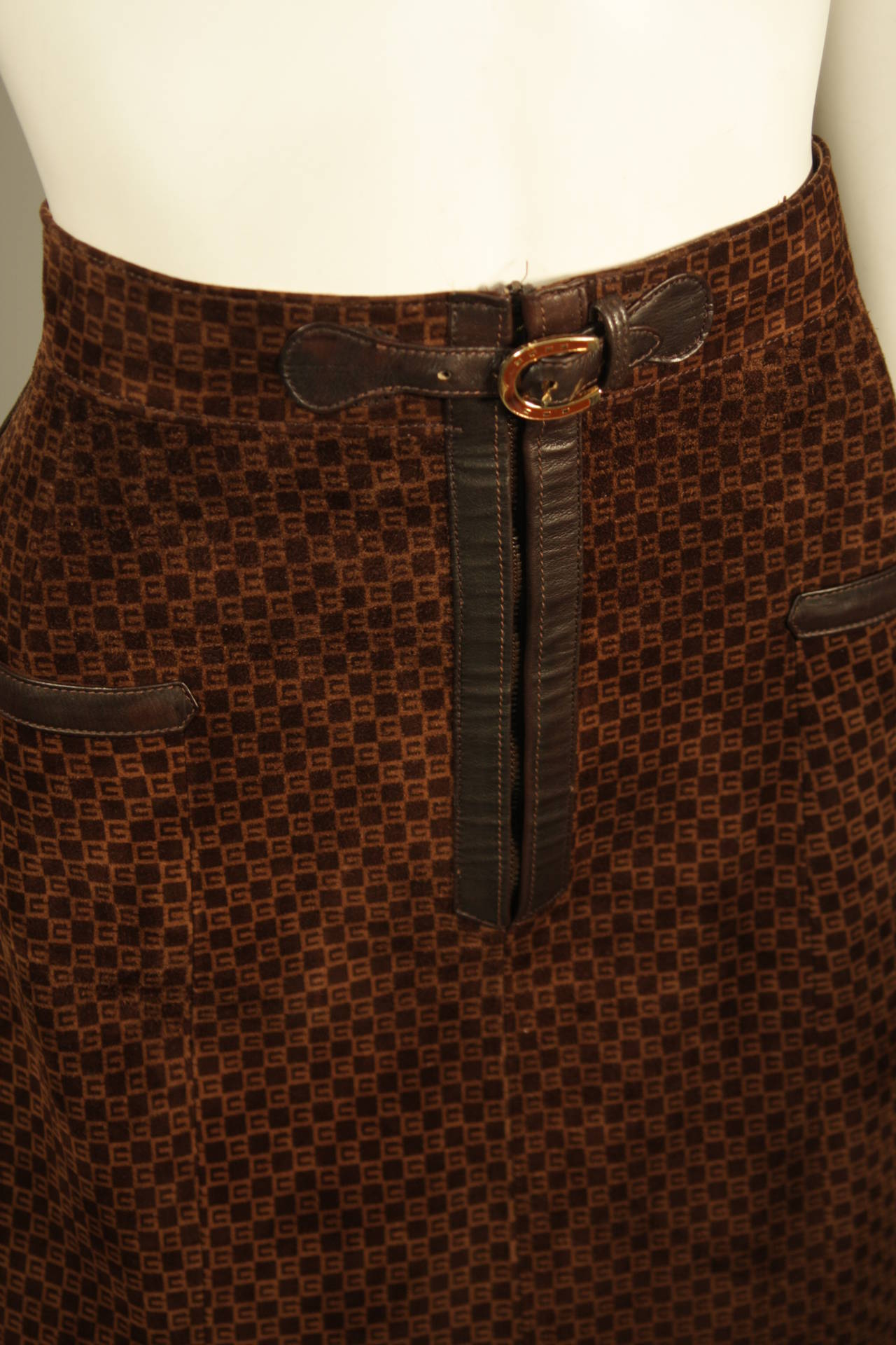 Women's Gucci Brown Suede Skirt with Horse Shoe Detail