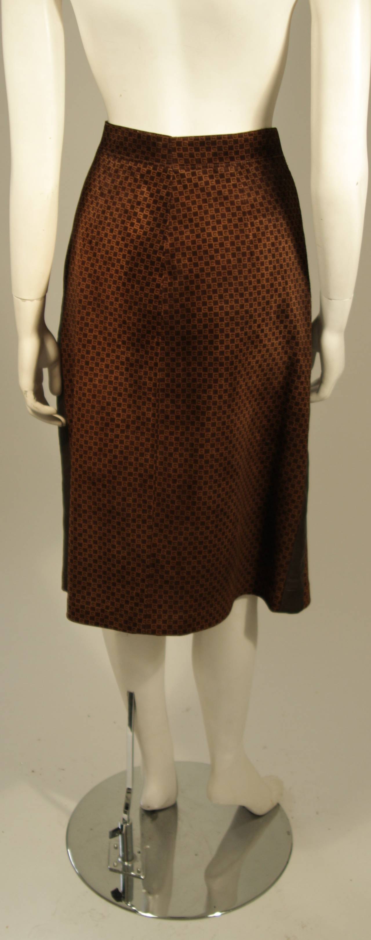 Gucci Brown Suede Skirt with Horse Shoe Detail 3