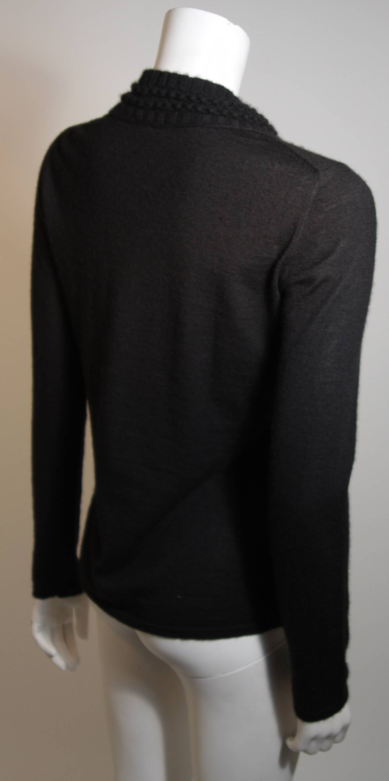 Oscar De La Renta Black Cashmere Sweater L For Sale at 1stDibs | oscar ...