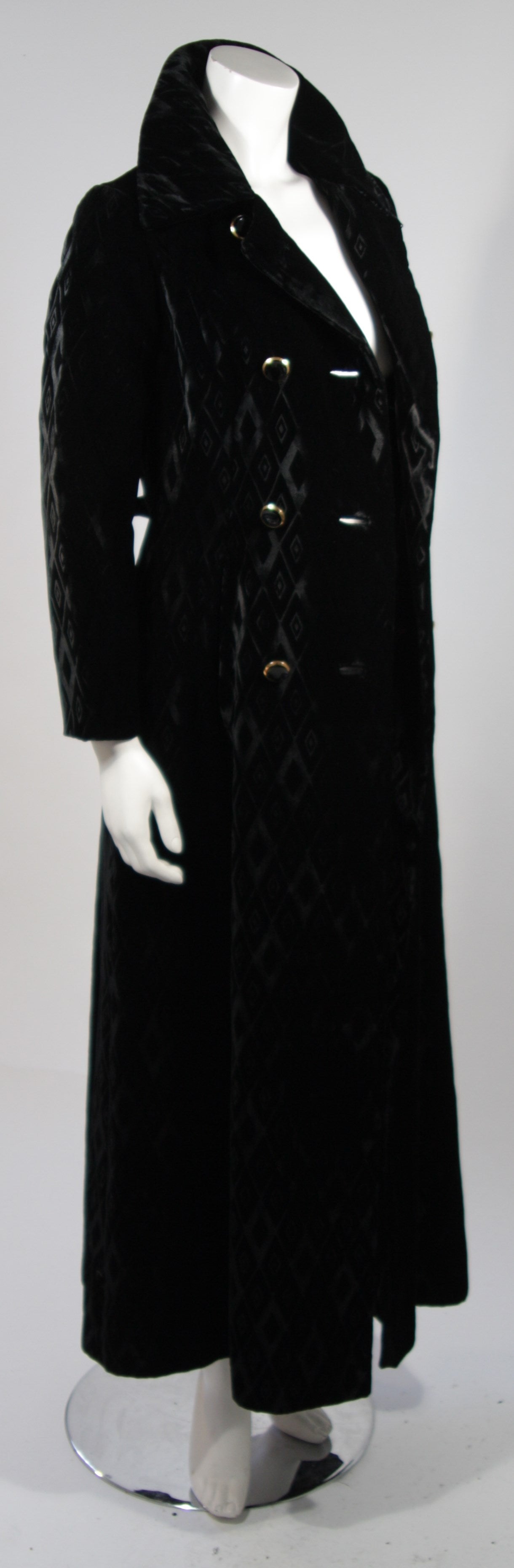 1970's Hudson's Black Diamond Patterned Velvet Coat Size 1