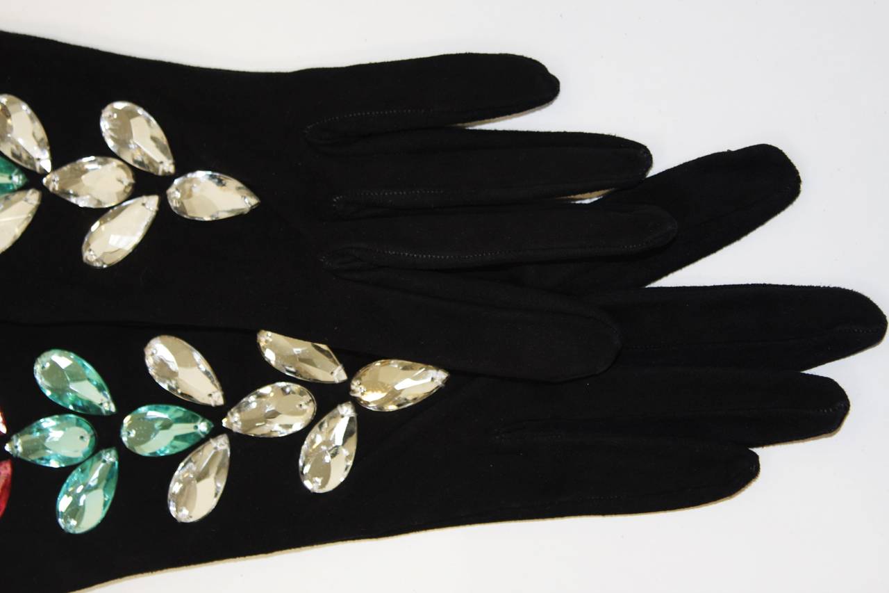 Yves Saint Laurent Jeweled Kidskin Suede Gloves Size 6.5 3