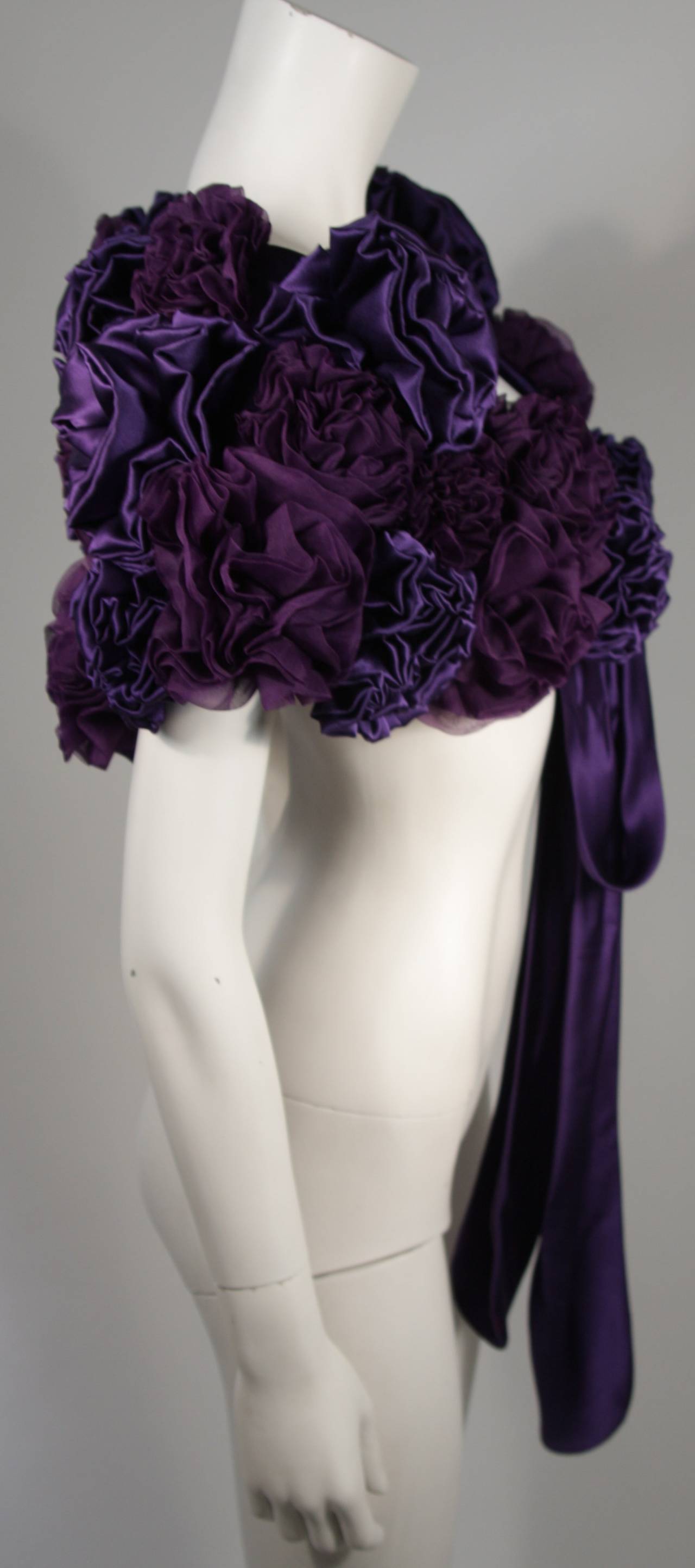 Elizabeth Mason Couture Collier de soie violette 
