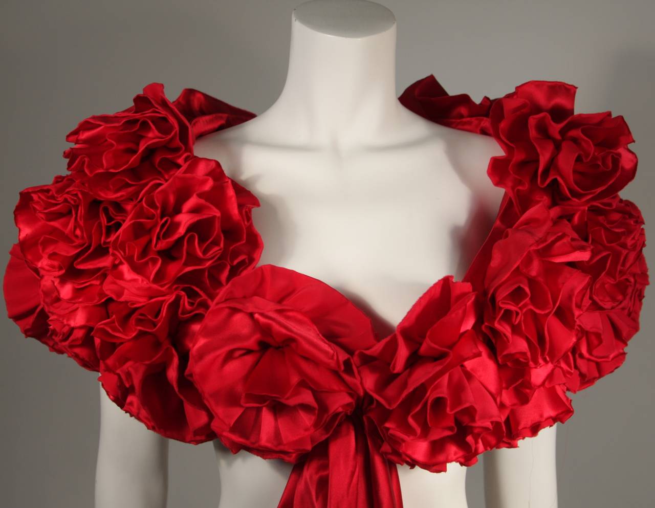 Women's Elizabeth Mason Couture Silk Rose Wrap