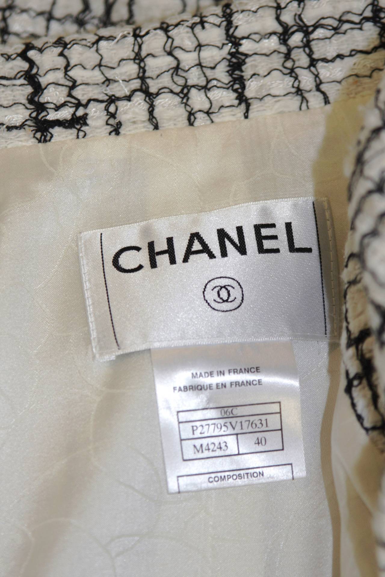 Chanel 2006 Cruise Collection White and Black Tweed Military Style Coat Size 40 4