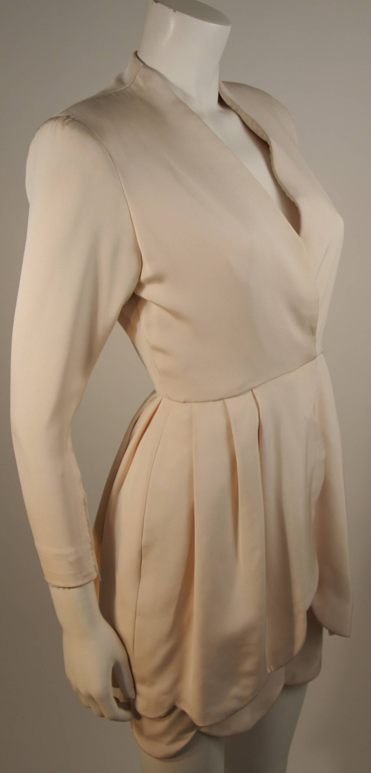 Attributed to Valentino Scallop Edge Cocktail Dress Size Small In Excellent Condition For Sale In Los Angeles, CA