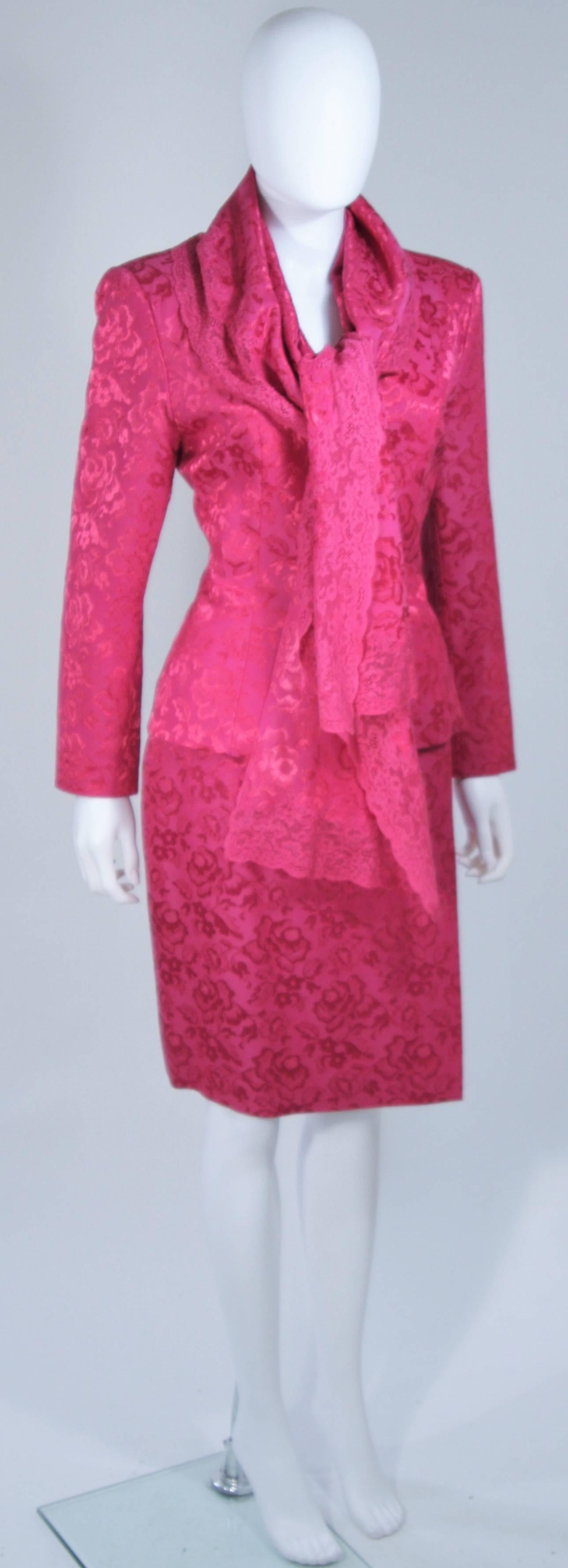 CHRISTIAN DIOR Pink Wool Lace Trim Ensemble with Pants and Skirt Size 10 42 In Excellent Condition In Los Angeles, CA