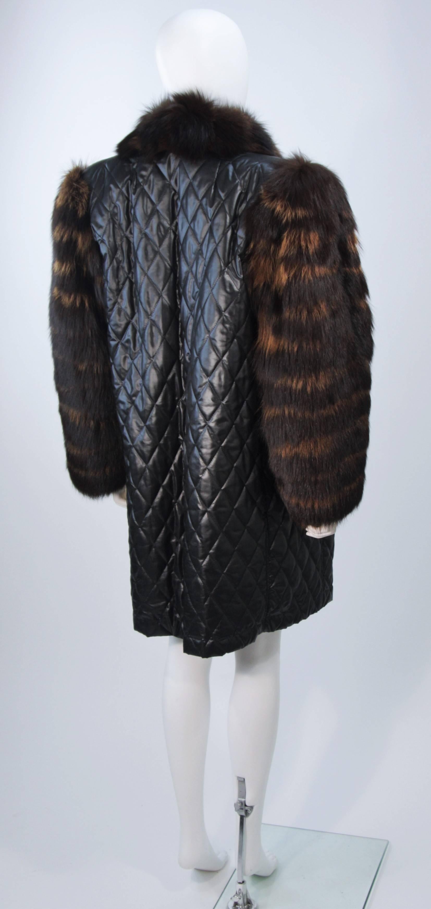 YVES SAINT LAURENT Quilted Fox Fur Coat with Sheared Beaver Lining Size 6-8 In Excellent Condition In Los Angeles, CA