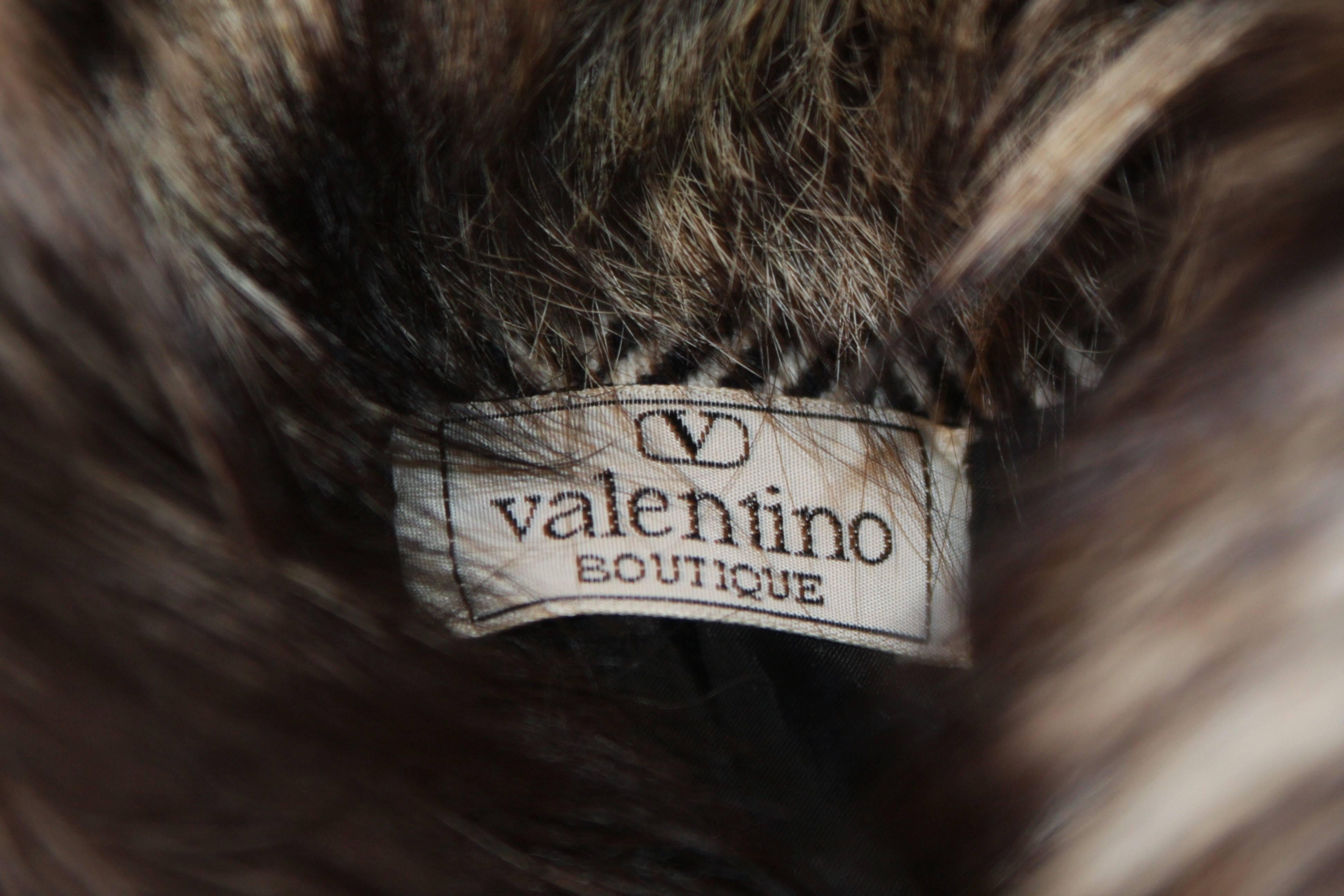 VALENTINO Fox Trim Black and White Wool Bomber Style Jacket Size 8 6