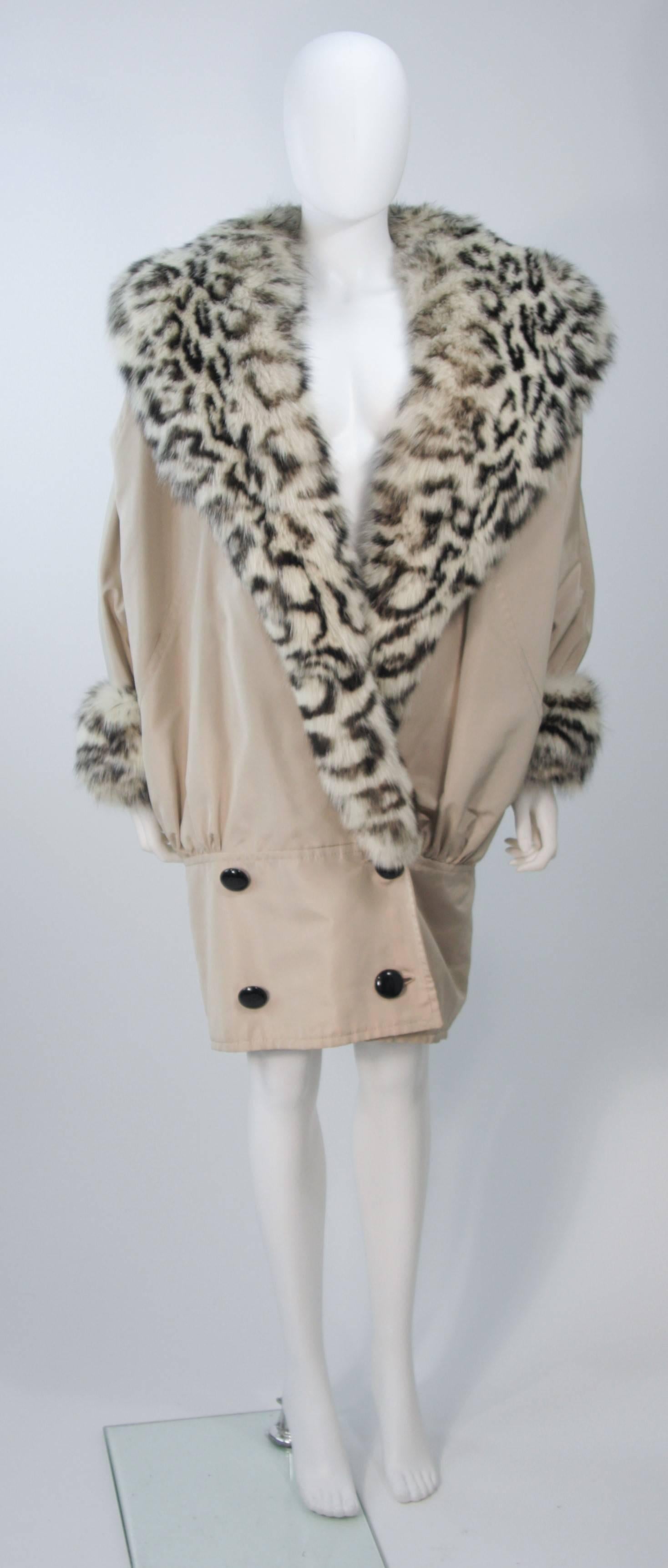 ANDREA ODICINI Khaki Coat with Patterned Oversized Fox Fur Collar & Trim Size 42 In Excellent Condition In Los Angeles, CA