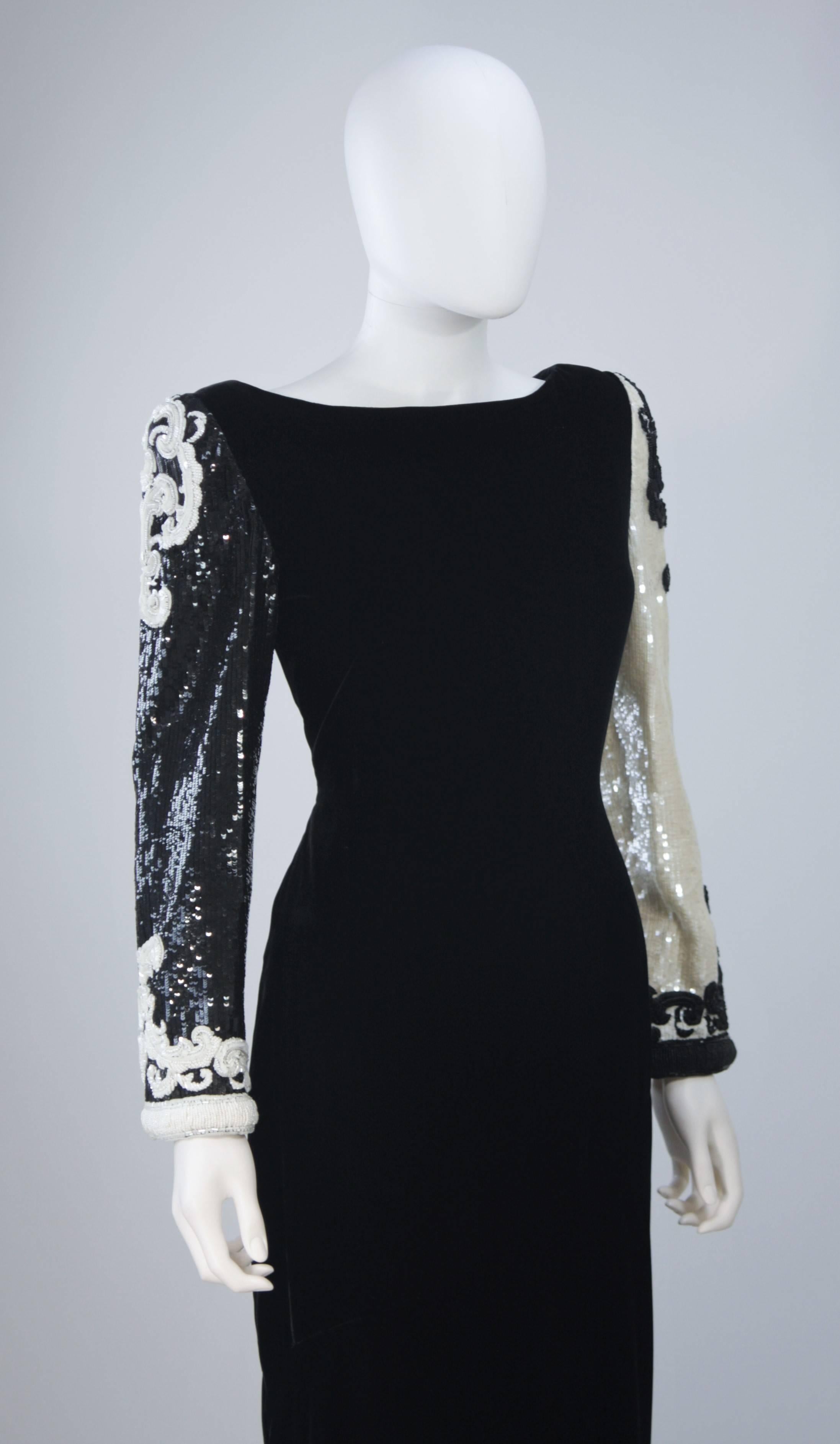 Black BILL BLASS Color Block Contrast Velvet Gown wth Sequin & Beaded Sleeves Size 6-8 For Sale