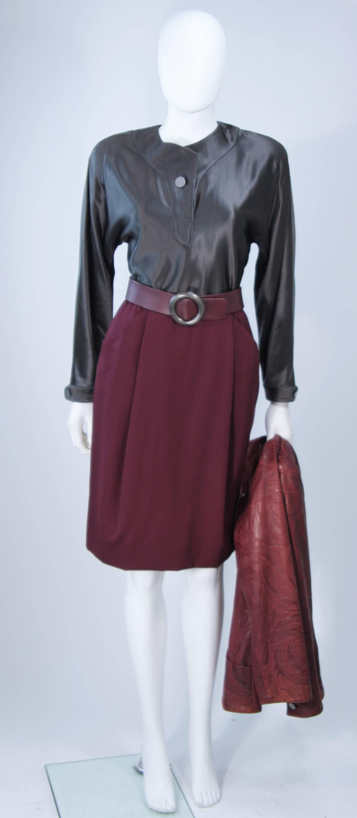 Black GEOFFREY BEENE Burgundy Embossed Suede Skirt Suit Ensemble Size 2-4