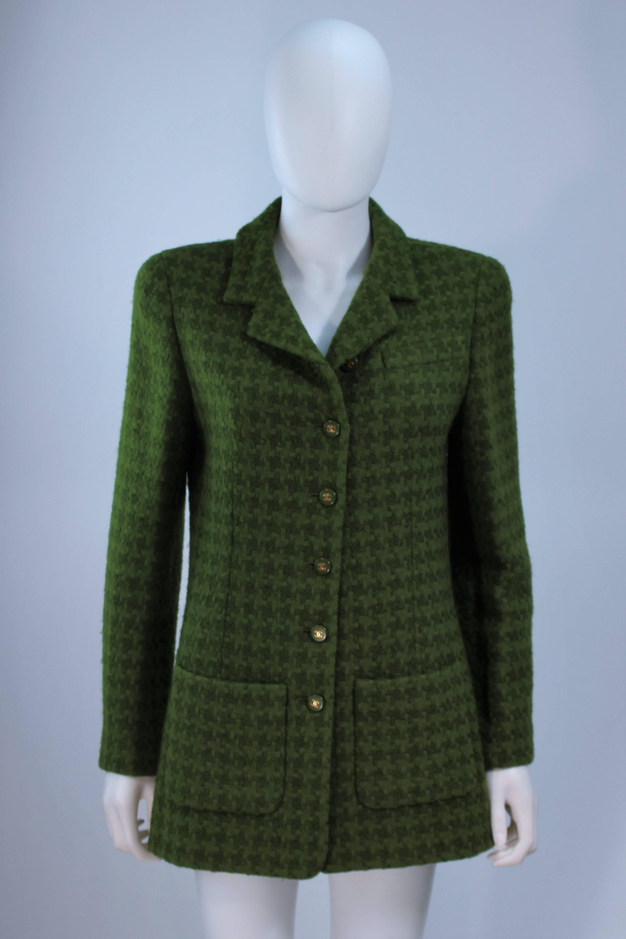 CHANEL Green Houndstooth Wool Skirt Suit Size 6-8 2