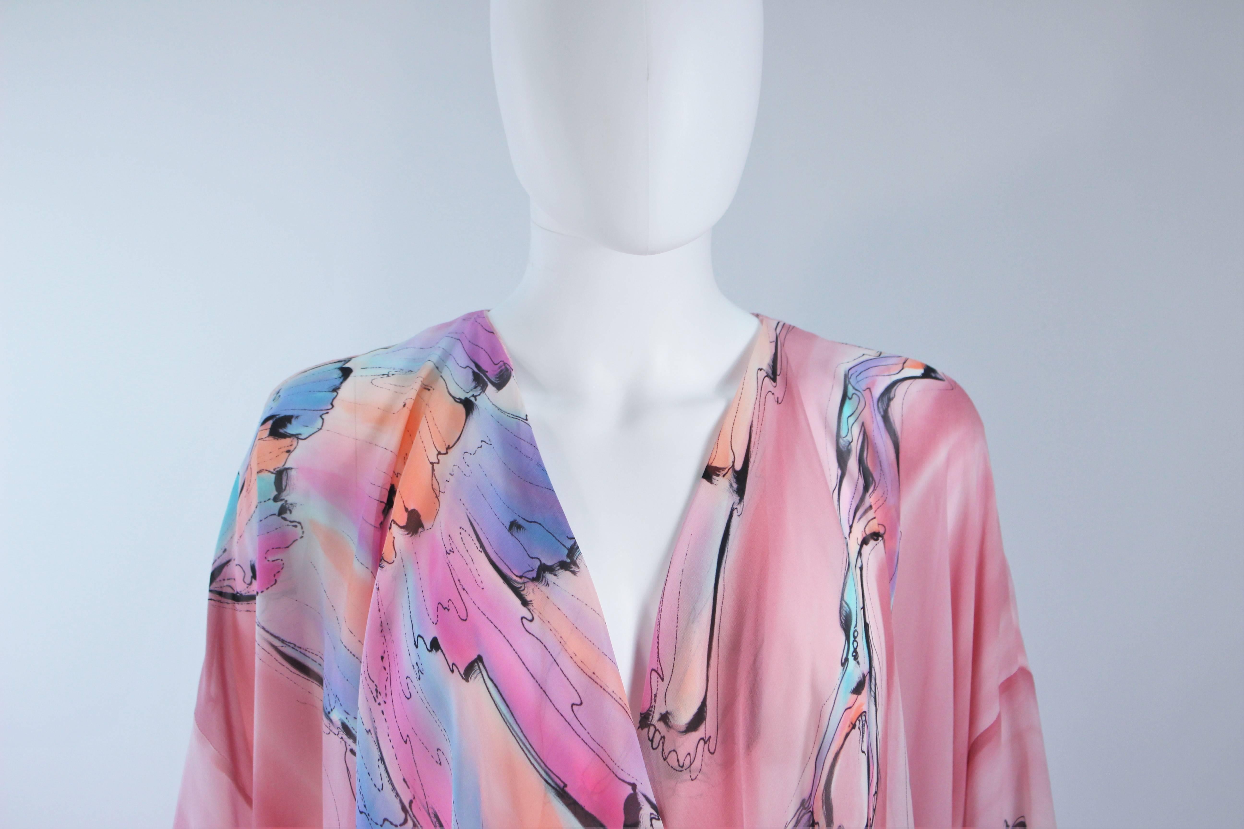 Marron Yolanda Lorente - Veste drapée en soie rose peinte à la main en vente