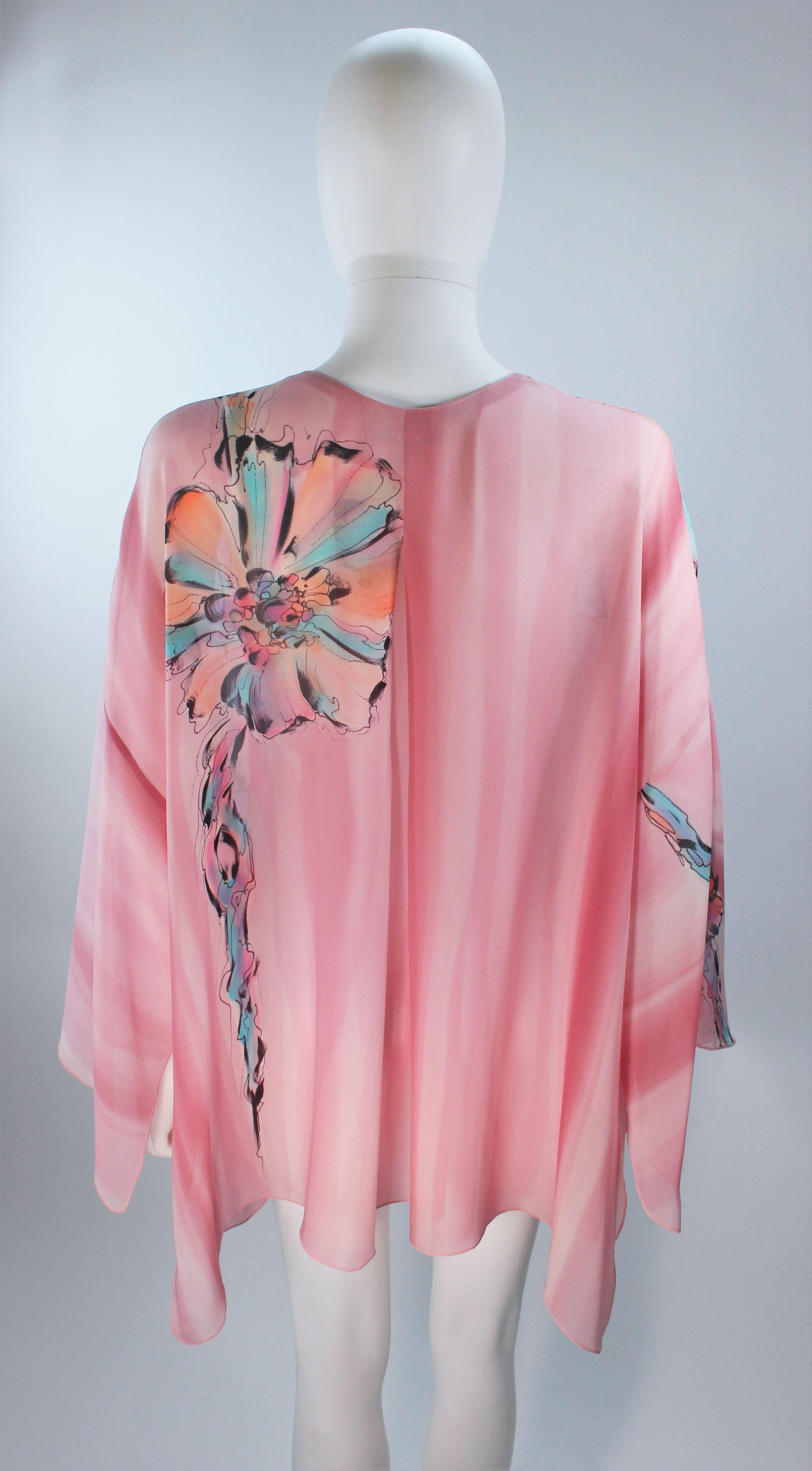 Yolanda Lorente - Veste drapée en soie rose peinte à la main en vente 2