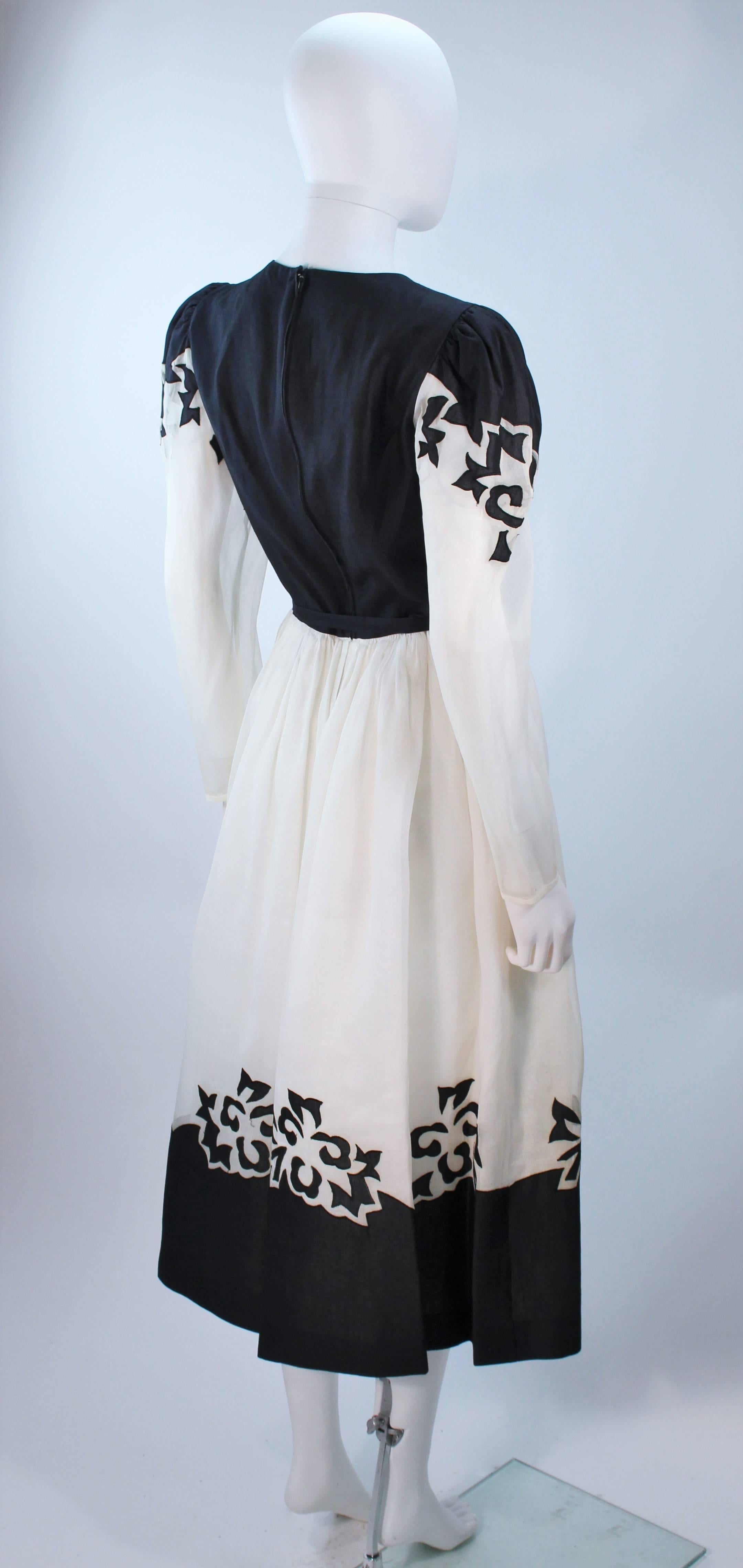 ALBERT NIPON Black and White Cocktail Dress with Floral Applique Size 2-4 3