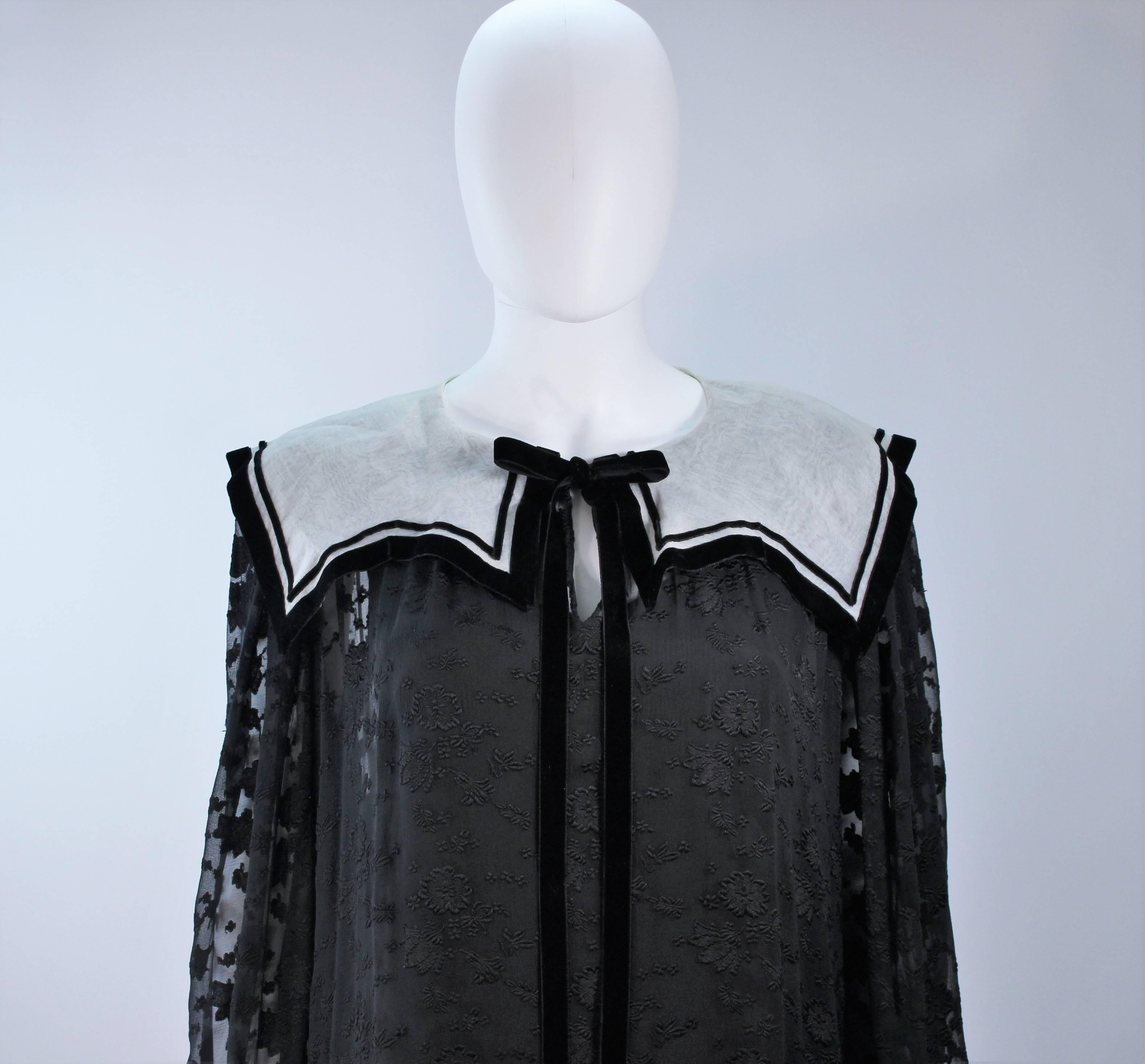 TED LAPIDUS Black Sheer Dress with Floral Detail and Velvet Trim Size 6-8 In Excellent Condition For Sale In Los Angeles, CA