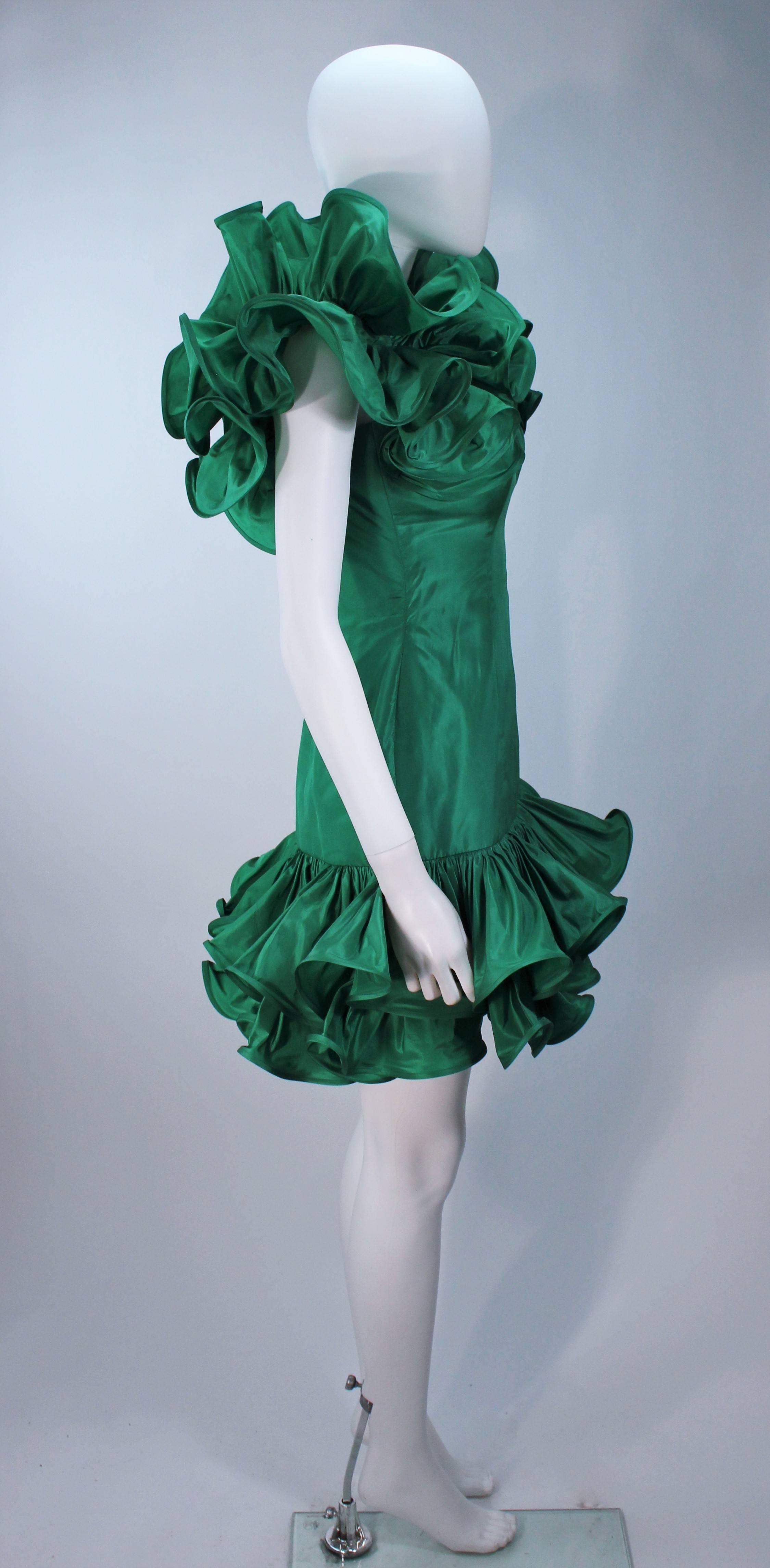TRAVILLA Attributed Kelly Green Ruffled Cocktail Dress Size 6 2