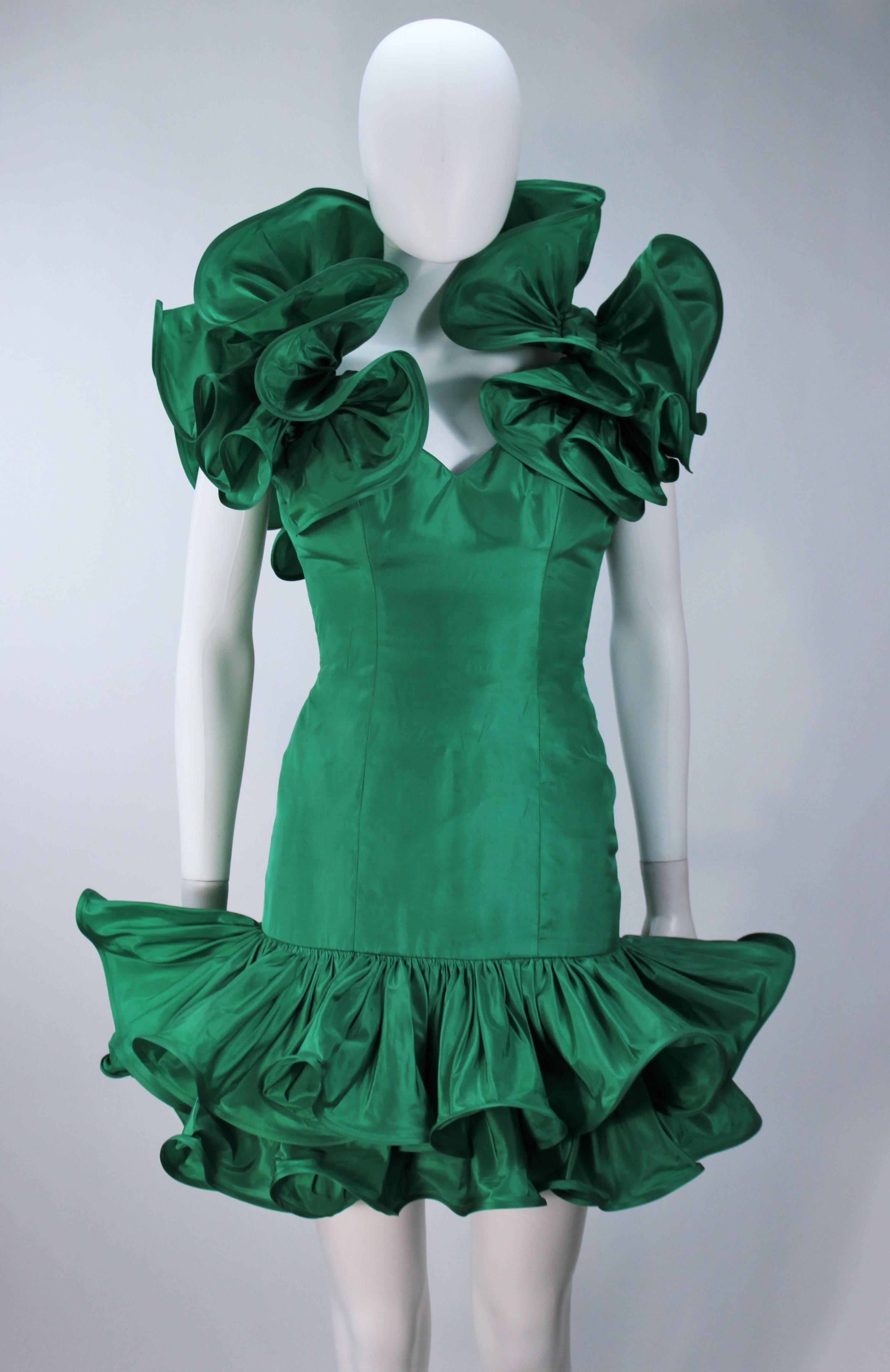 Blue TRAVILLA Attributed Kelly Green Ruffled Cocktail Dress Size 6