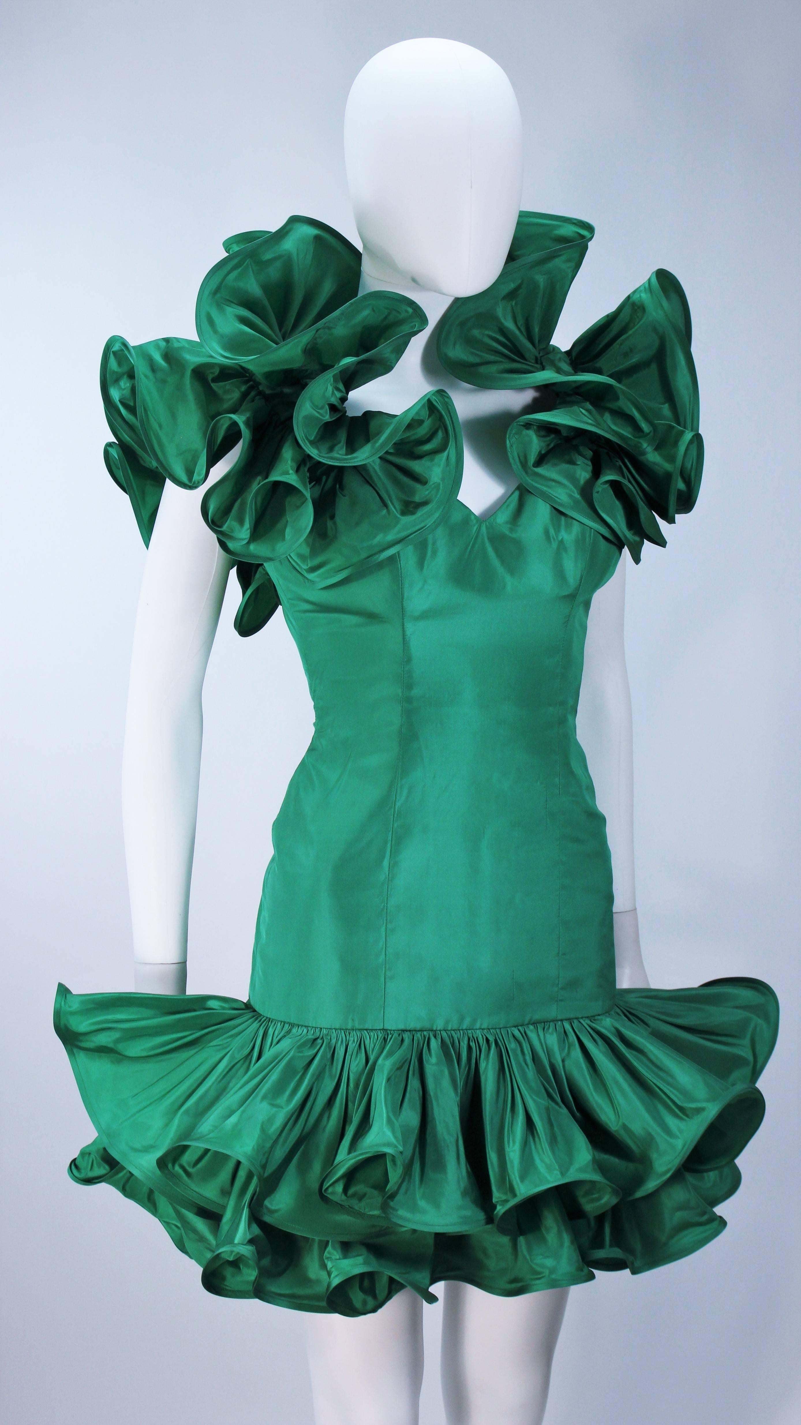 TRAVILLA Attributed Kelly Green Ruffled Cocktail Dress Size 6 1