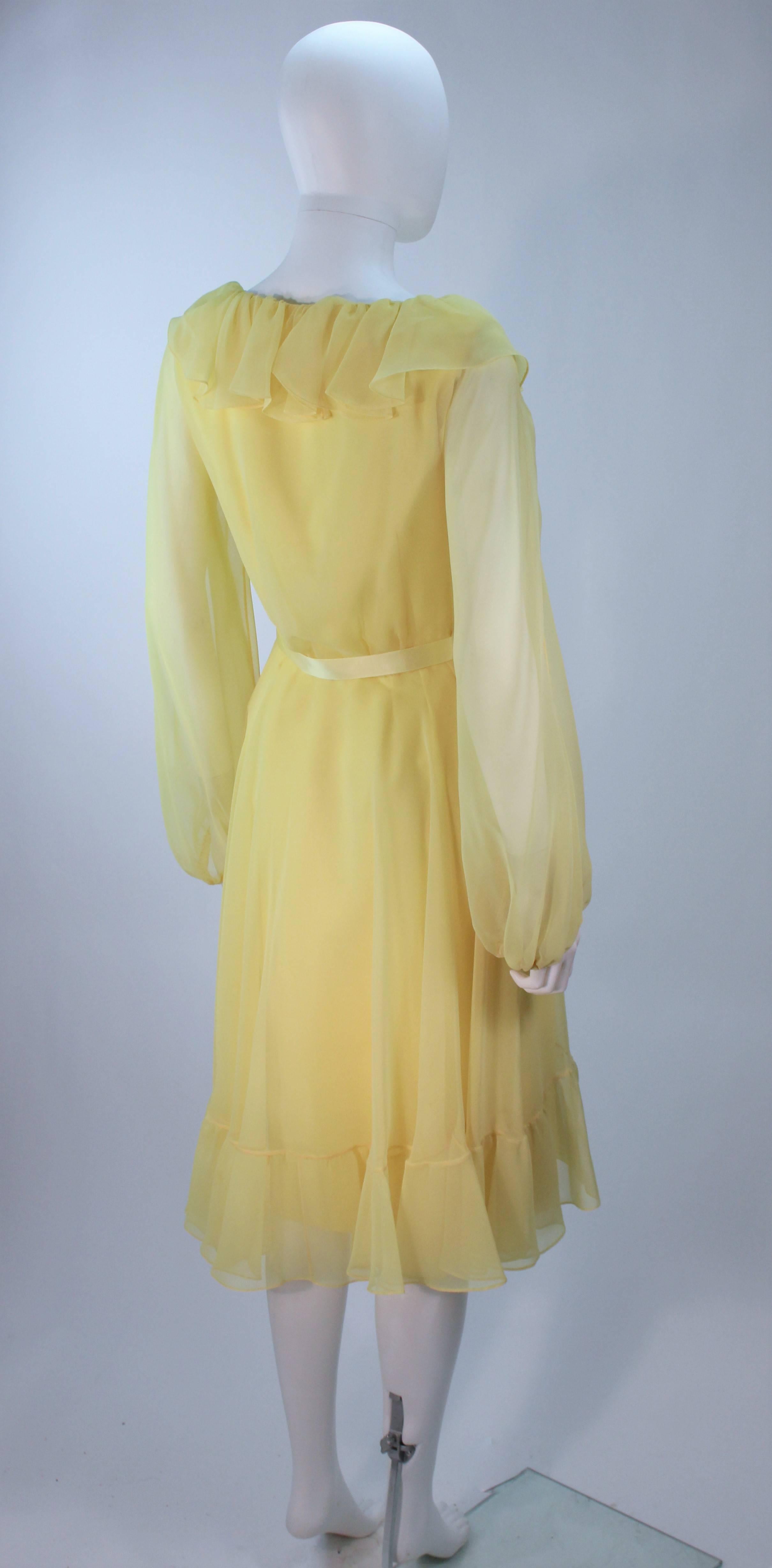 TRAVILLA Yellow Ruffled Chiffon Dress with Billow Sleeves Size 8 In Excellent Condition For Sale In Los Angeles, CA