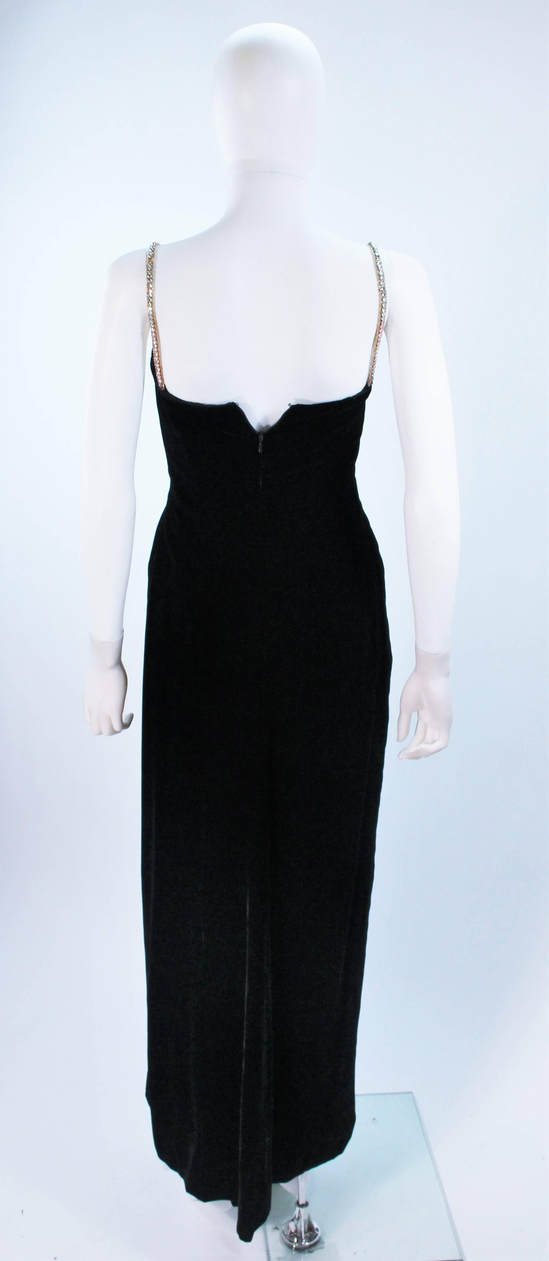 CAROLYN ROEHM Black Velvet Gown with Bows & Embellished Neckline Size 6-8 5