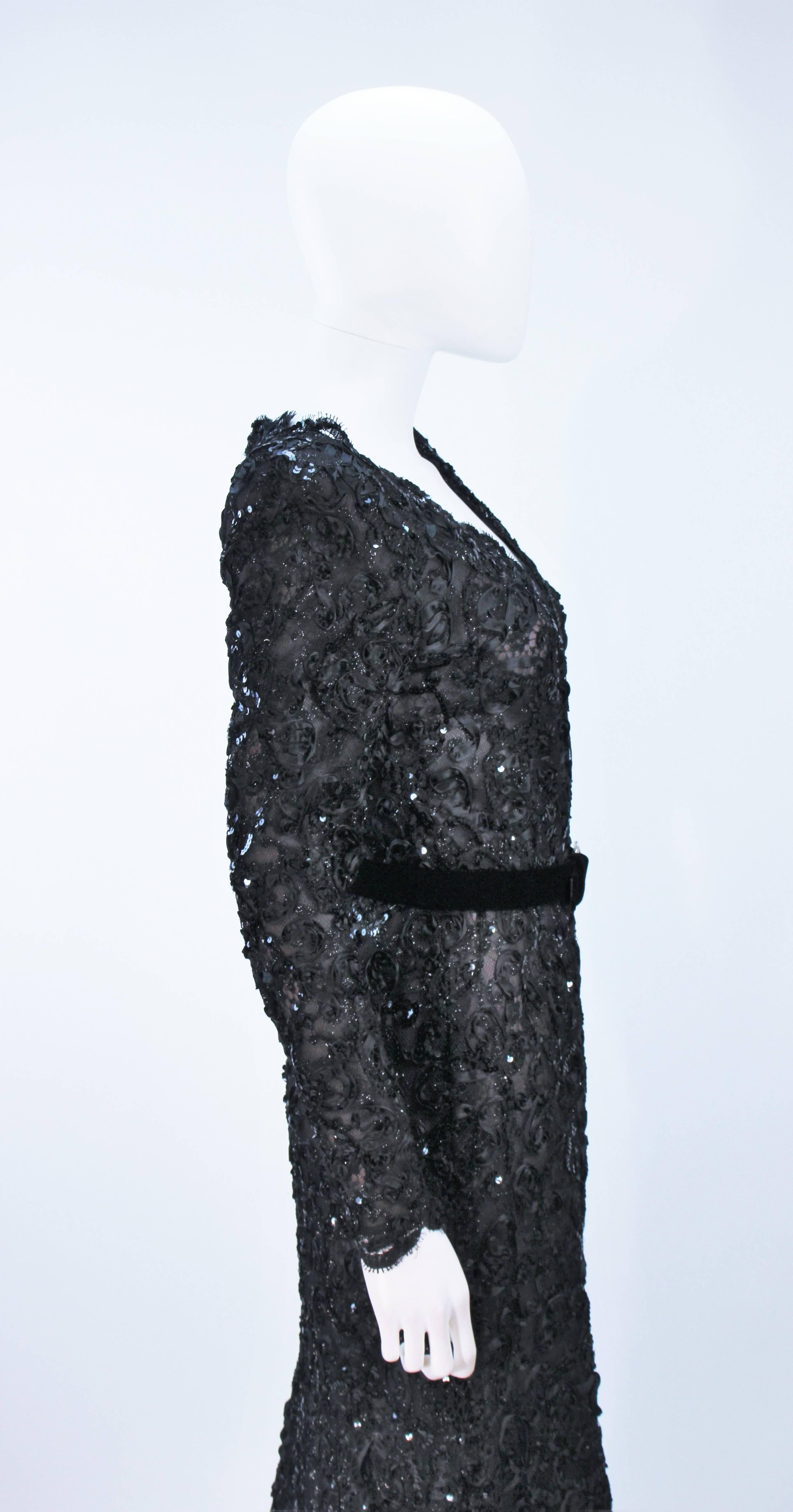Women's OSCAR DE LA RENTA Black Lace Sequin Gown with Rhinestone Belt Size 6-8 For Sale