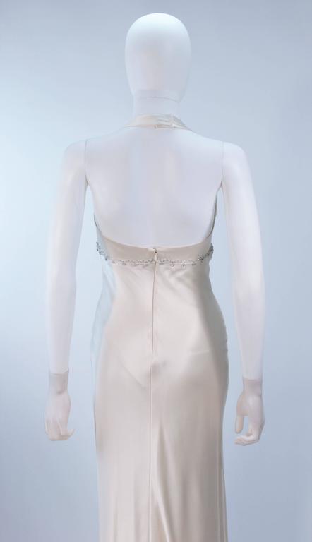Women's MONIQUE LHUILLIER White Silk Wedding Gown with Halter & Rhinestones Size 6-8 For Sale